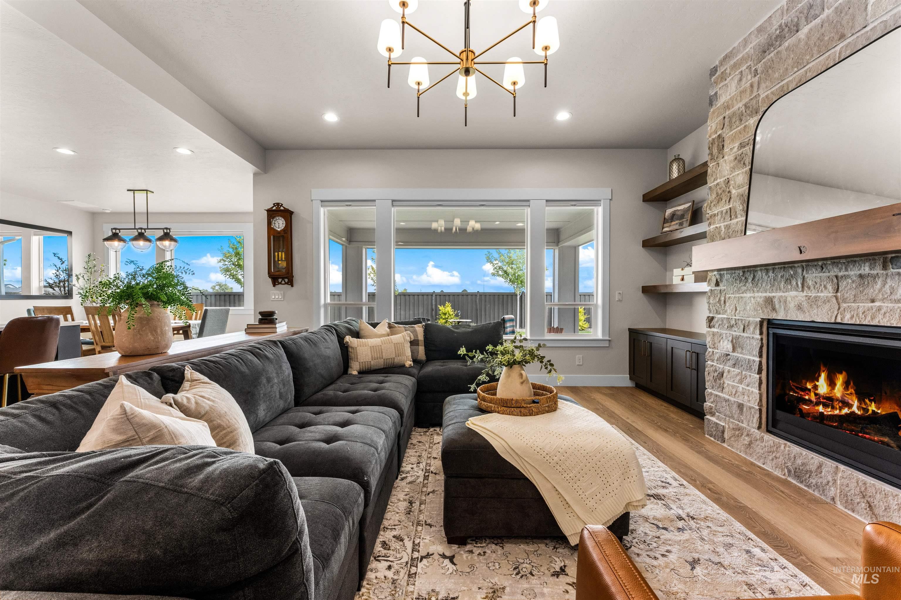 4210 W Thornapple Dr., Meridian, Idaho 83646, 5 Bedrooms, 3.5 Bathrooms, Residential For Sale, Price $1,099,000,MLS 98989655
