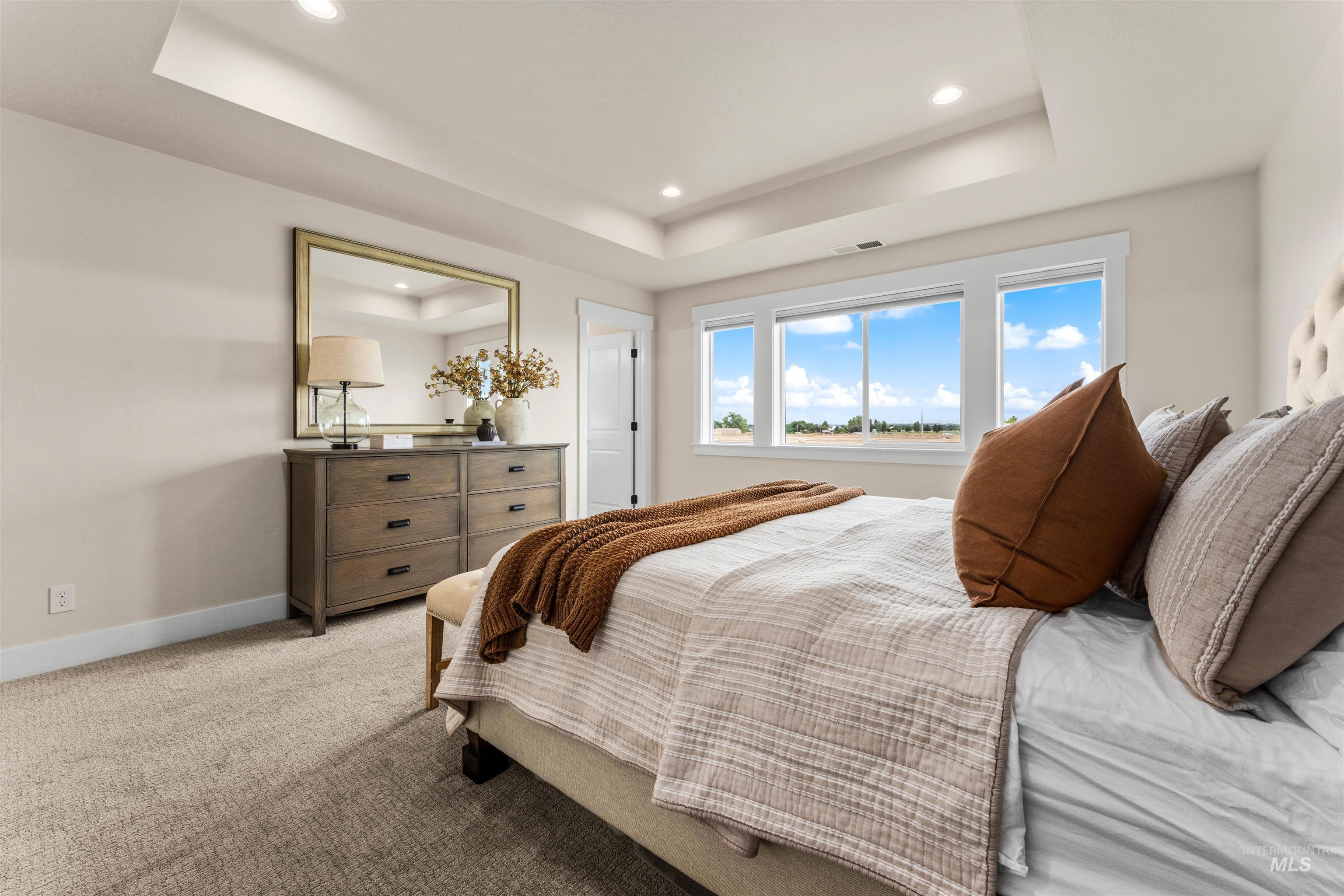 4210 W Thornapple Dr., Meridian, Idaho 83646, 5 Bedrooms, 3.5 Bathrooms, Residential For Sale, Price $1,099,000,MLS 98989655