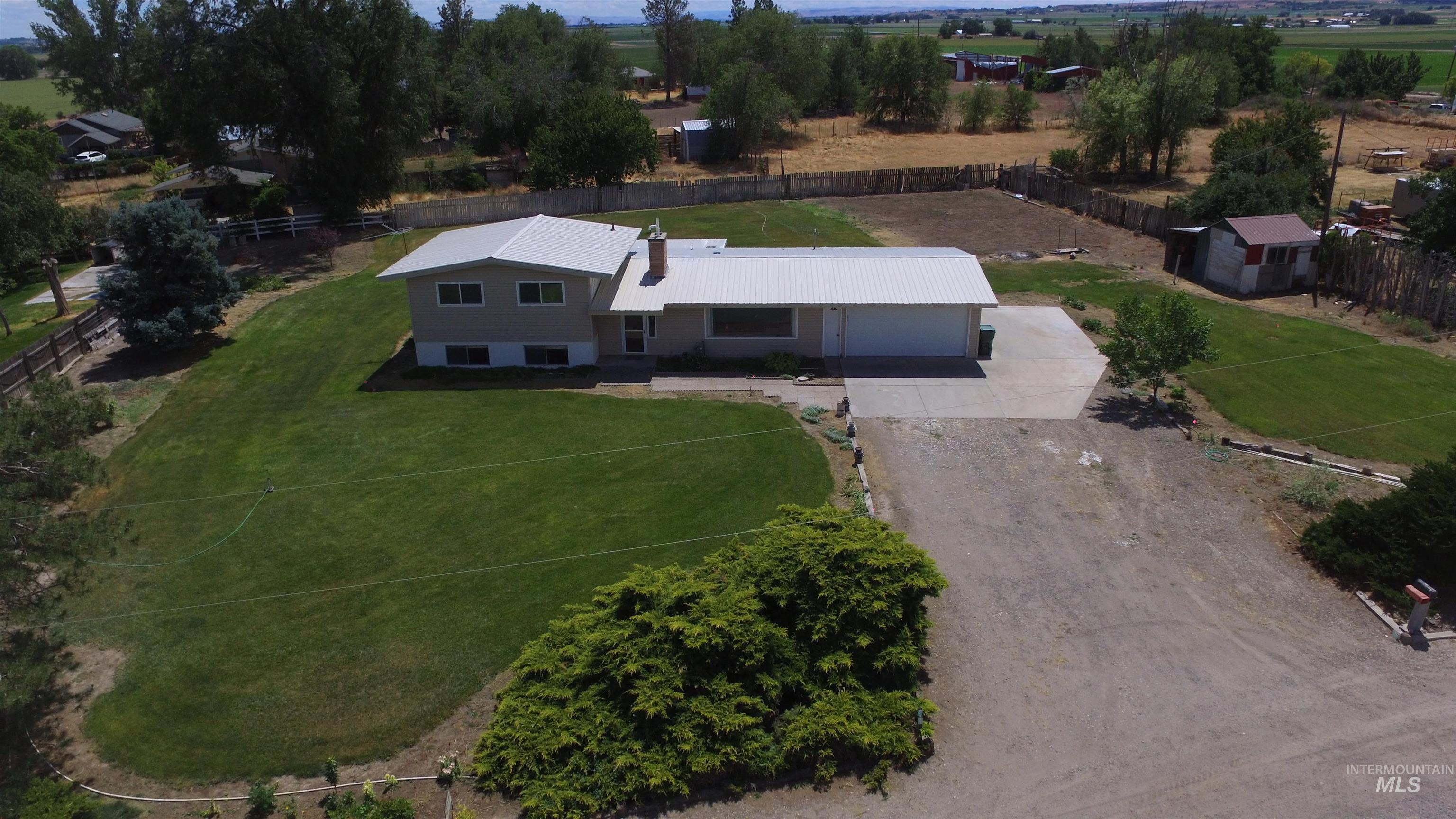 2411 Sunset Drive, Ontario, Oregon 97914, 4 Bedrooms, 2.5 Bathrooms, Residential For Sale, Price $450,000, 98989657