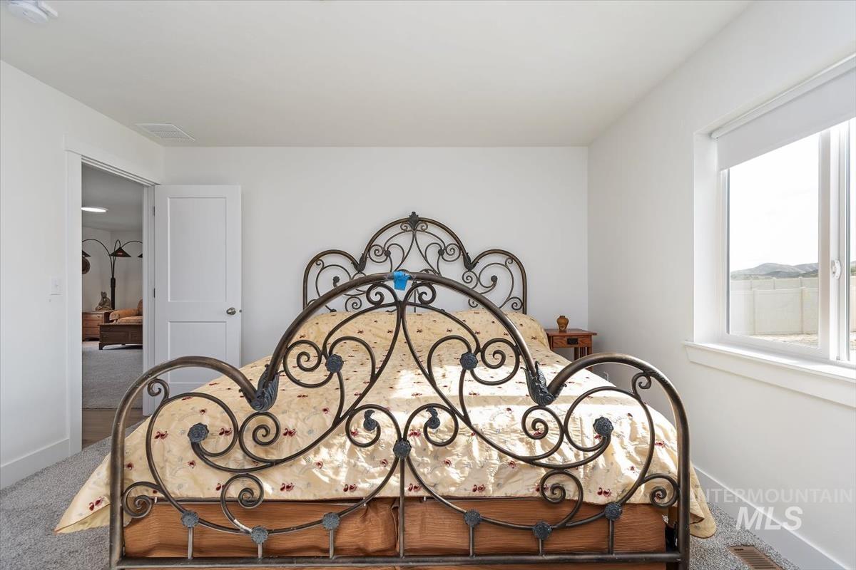 1840 Regency Way, Emmett, Idaho 83617, 3 Bedrooms, 2 Bathrooms, Residential For Sale, Price $399,000, 98989659