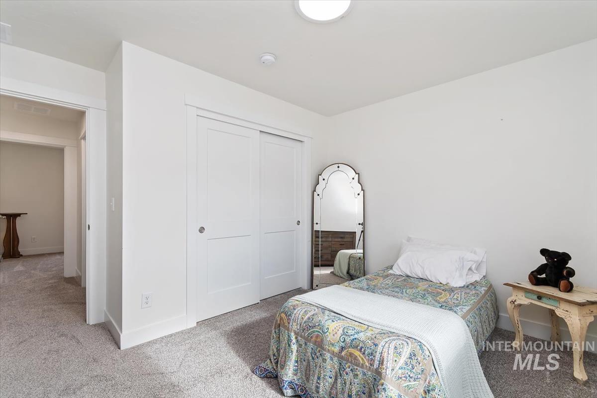 1840 Regency Way, Emmett, Idaho 83617, 3 Bedrooms, 2 Bathrooms, Residential For Sale, Price $399,000, 98989659