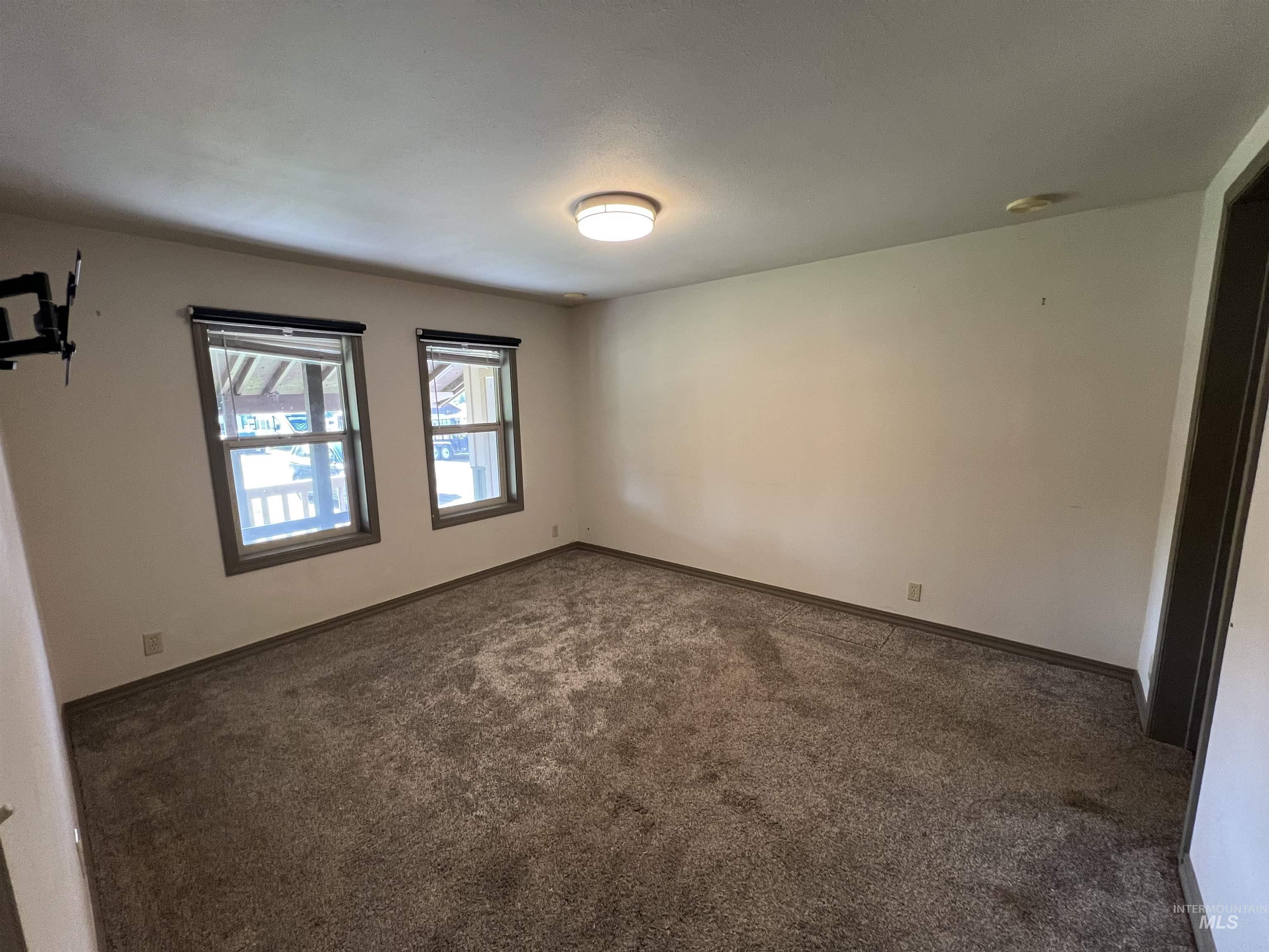 305 1/2 Clarendon, Council, Idaho 83612, 2 Bedrooms, 2 Bathrooms, Residential For Sale, Price $365,000, 98989660