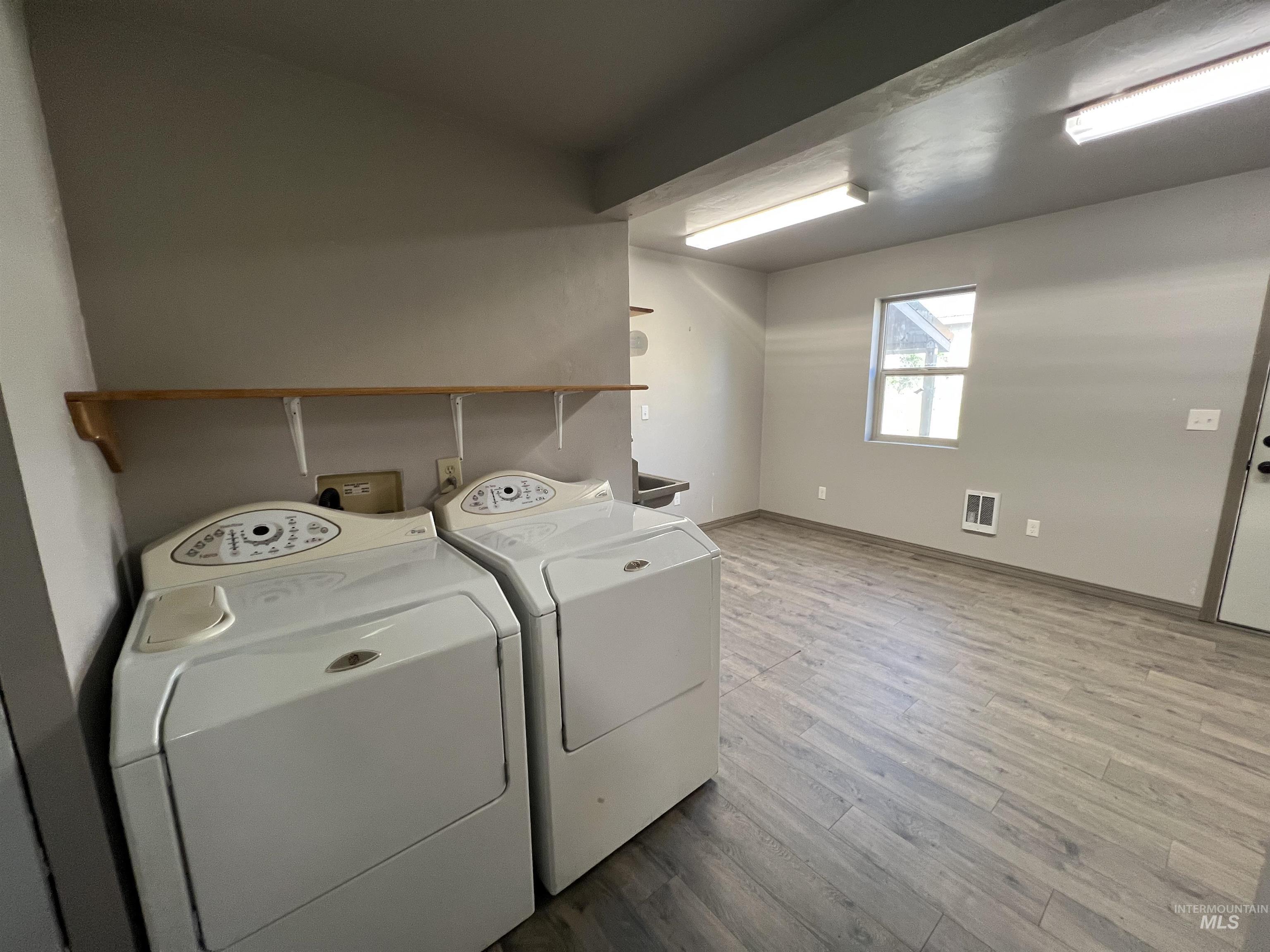 305 1/2 Clarendon, Council, Idaho 83612, 2 Bedrooms, 2 Bathrooms, Residential For Sale, Price $365,000, 98989660