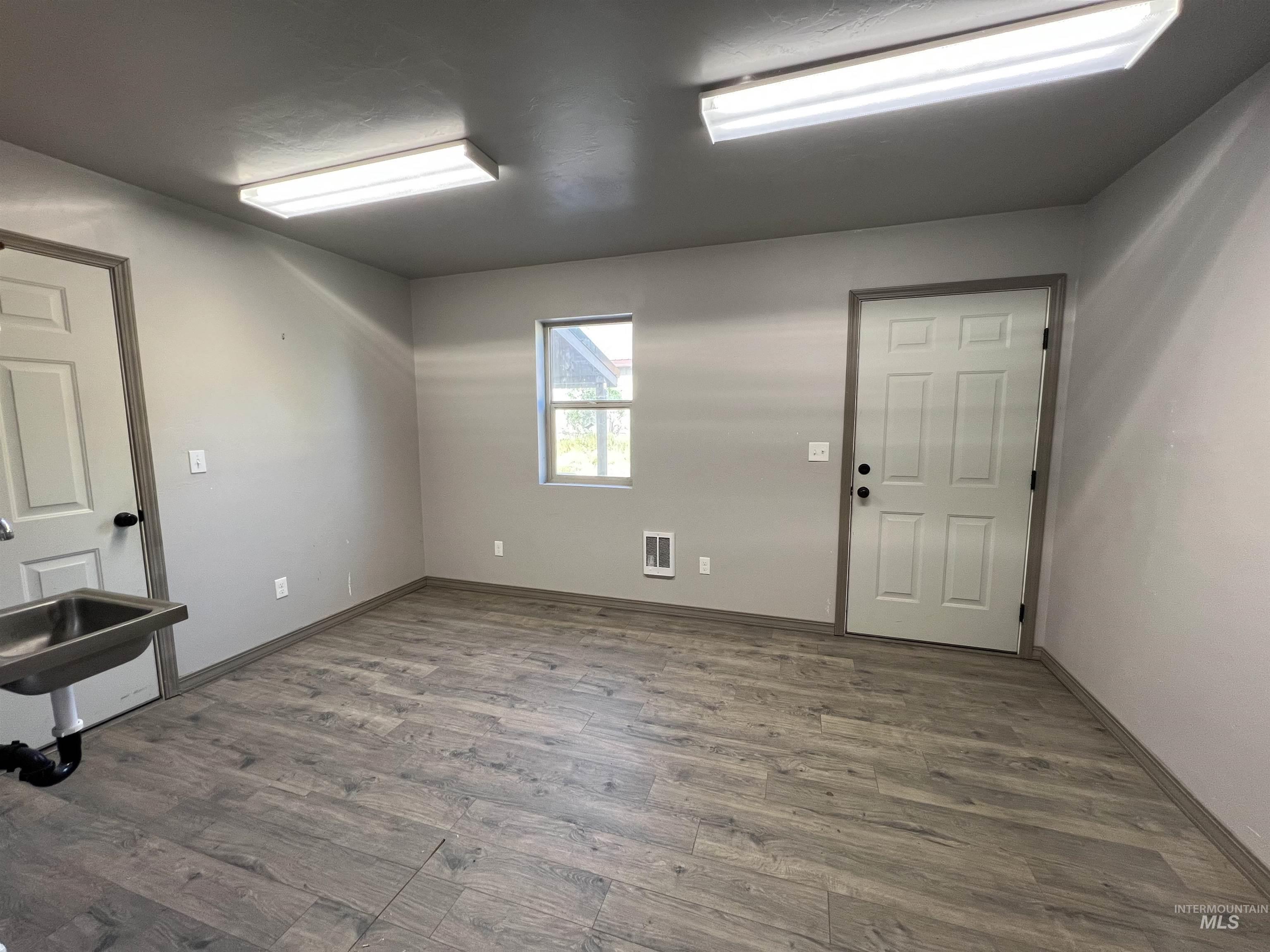305 1/2 Clarendon, Council, Idaho 83612, 2 Bedrooms, 2 Bathrooms, Residential For Sale, Price $365,000, 98989660