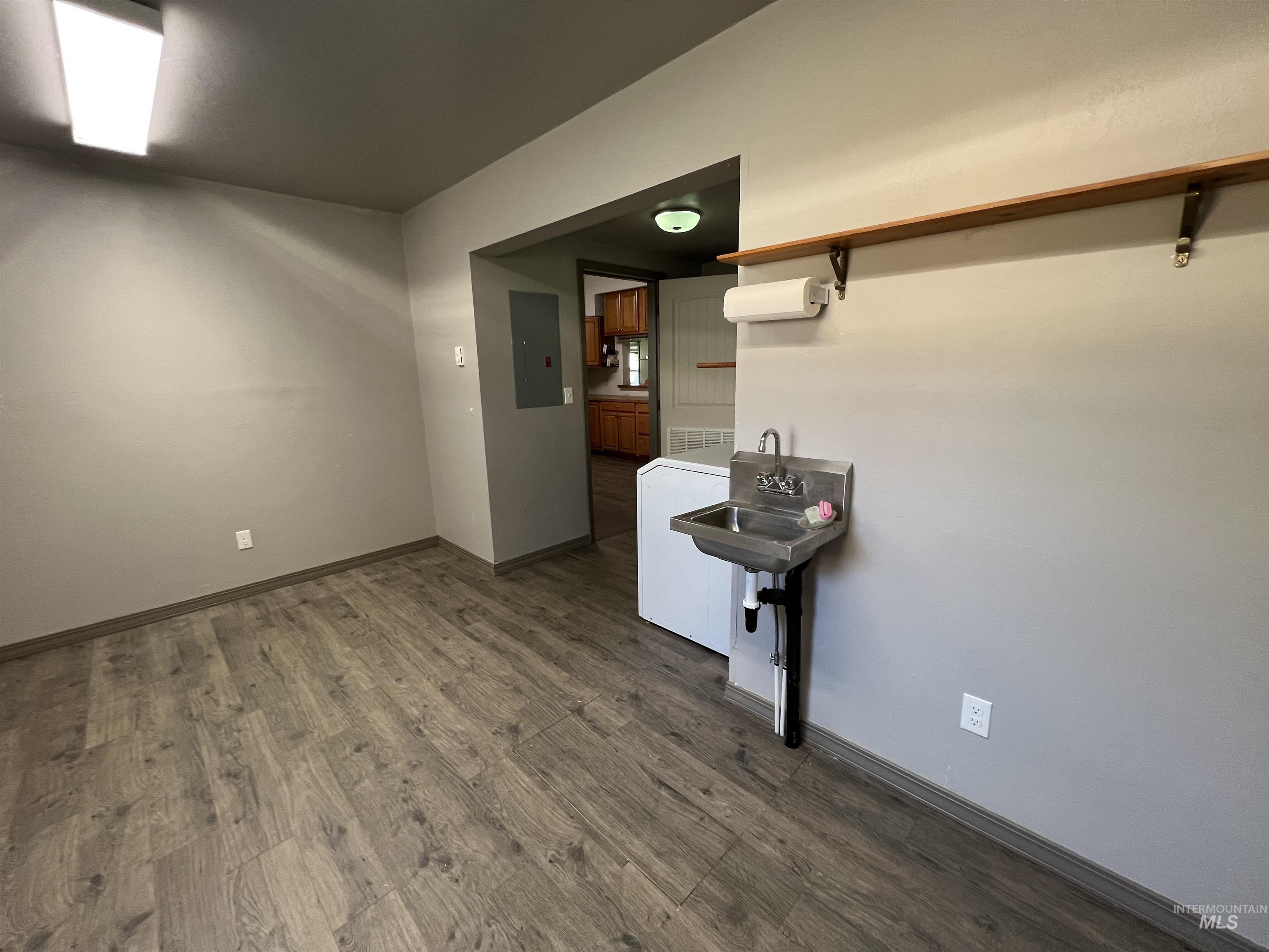 305 1/2 Clarendon, Council, Idaho 83612, 2 Bedrooms, 2 Bathrooms, Residential For Sale, Price $365,000, 98989660