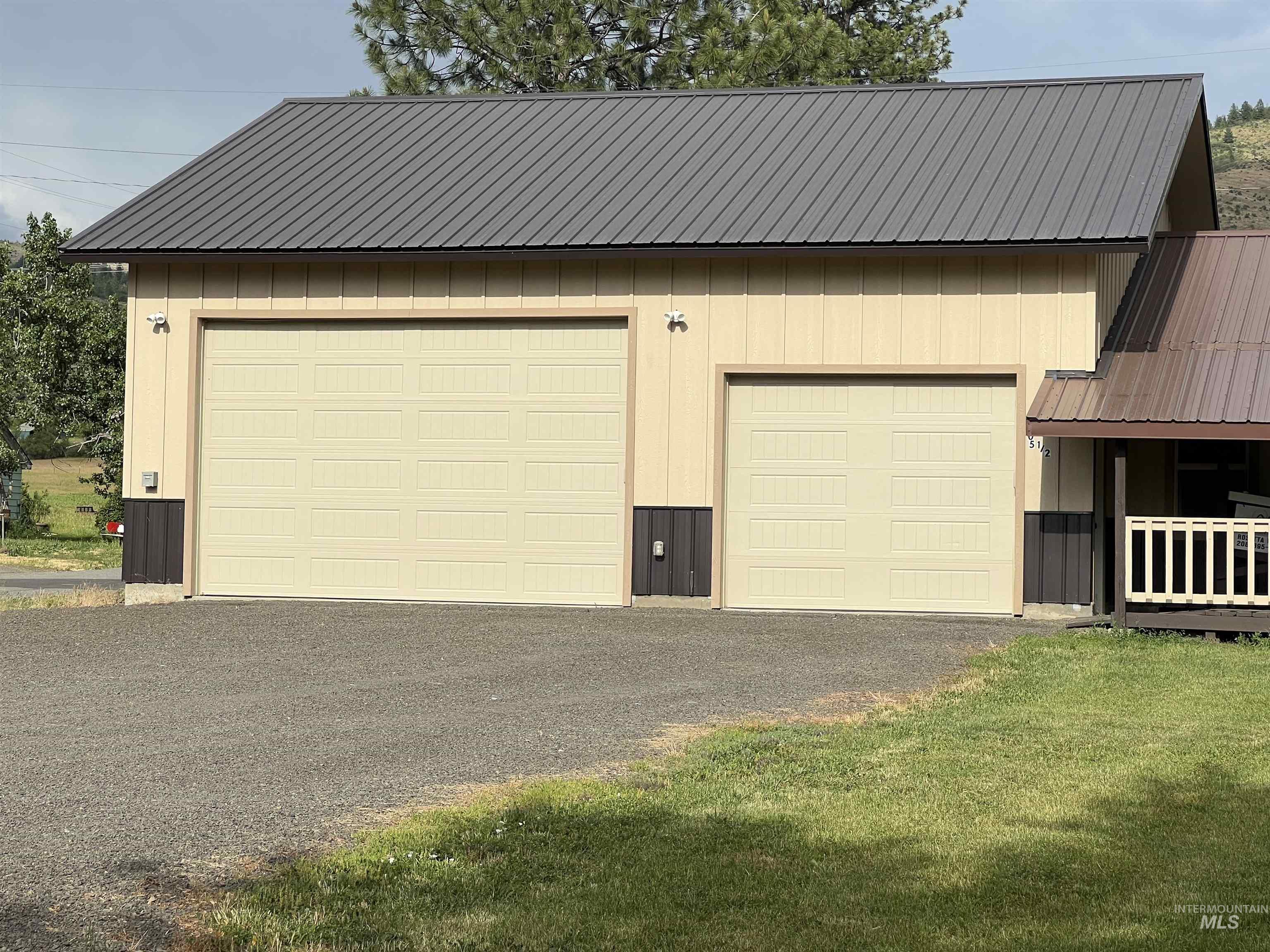 305 1/2 Clarendon, Council, Idaho 83612, 2 Bedrooms, 2 Bathrooms, Residential For Sale, Price $365,000, 98989660