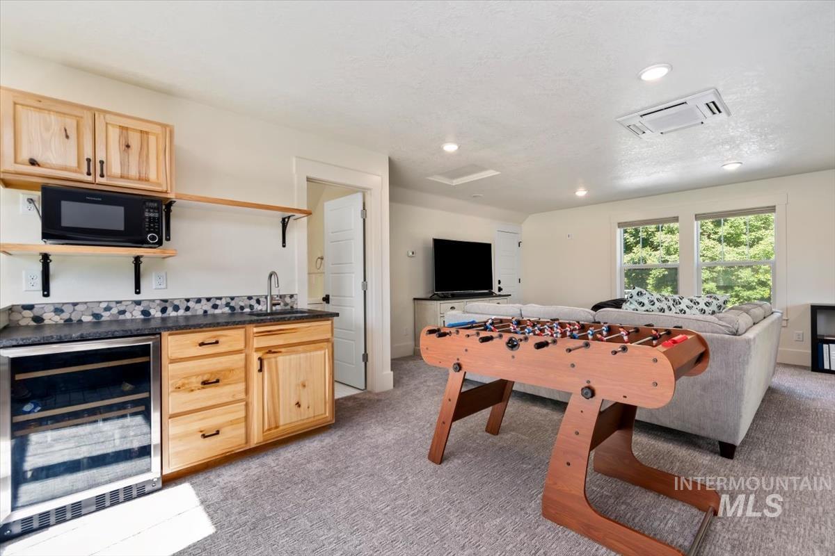 1825 W Beacon Light Rd, Eagle, Idaho 83616, 4 Bedrooms, 3 Bathrooms, Residential For Sale, Price $1,675,000, 98989664