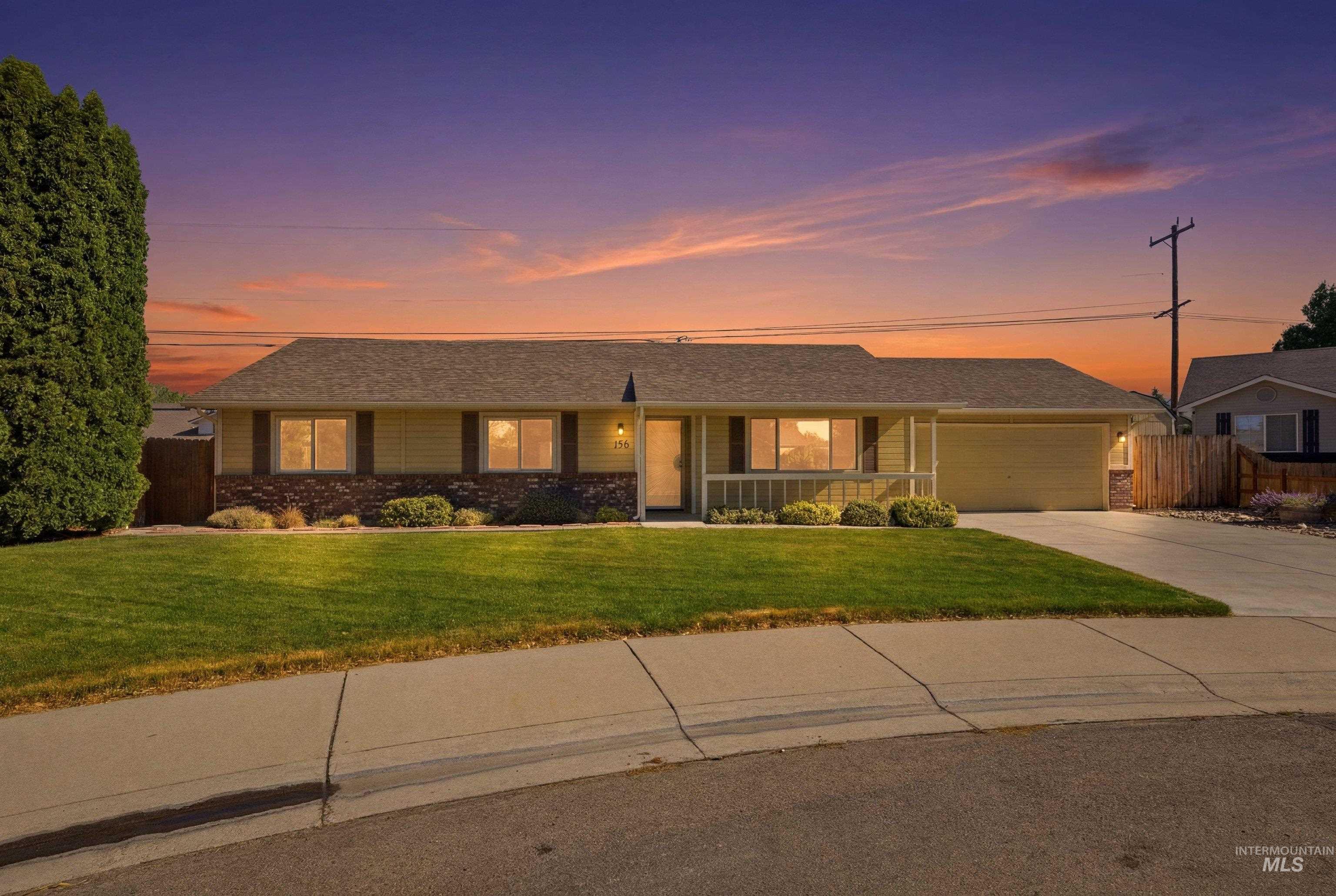 156 E Eastbrook Ct, Meridian, Idaho 83646, 3 Bedrooms, 2 Bathrooms, Residential For Sale, Price $389,900, 98989668