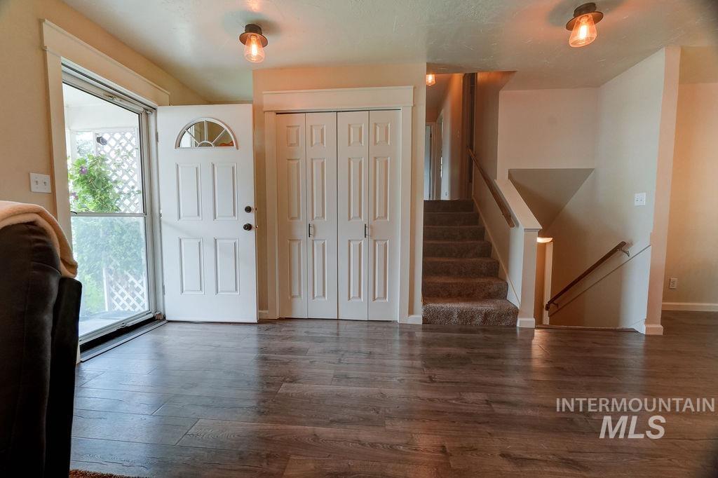 2992 9th Ave E, Twin Falls, Idaho 83301, 4 Bedrooms, 4 Bathrooms, Residential For Sale, Price $540,000, 98989670