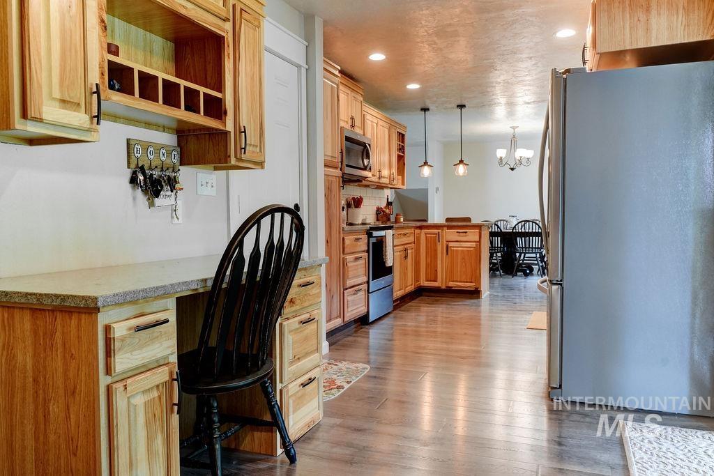 2992 9th Ave E, Twin Falls, Idaho 83301, 4 Bedrooms, 4 Bathrooms, Residential For Sale, Price $540,000, 98989670