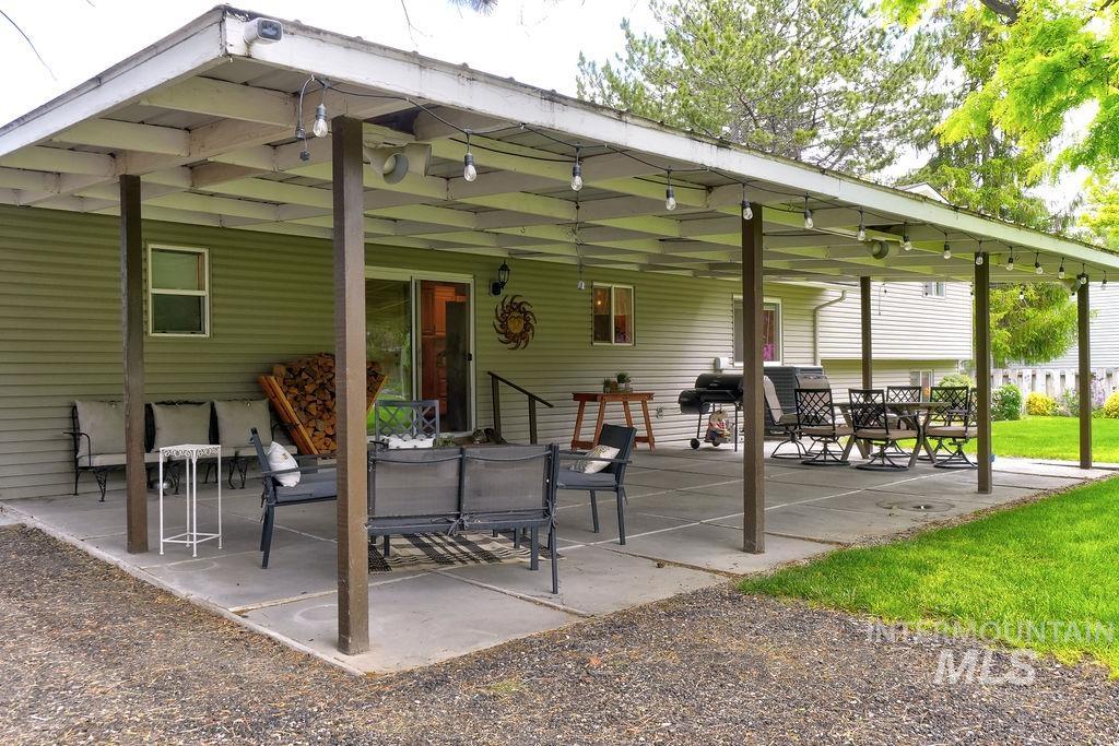 2992 9th Ave E, Twin Falls, Idaho 83301, 4 Bedrooms, 4 Bathrooms, Residential For Sale, Price $540,000, 98989670