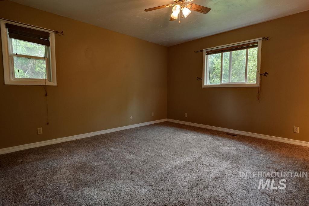 2992 9th Ave E, Twin Falls, Idaho 83301, 4 Bedrooms, 4 Bathrooms, Residential For Sale, Price $540,000, 98989670