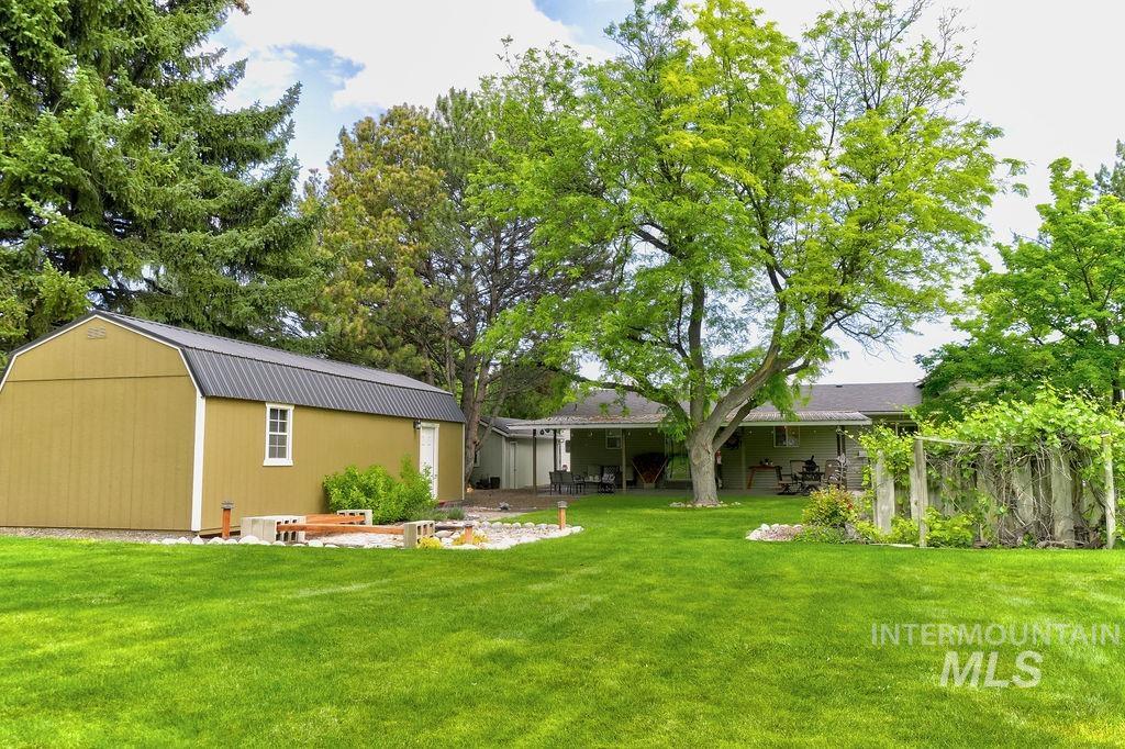 2992 9th Ave E, Twin Falls, Idaho 83301, 4 Bedrooms, 4 Bathrooms, Residential For Sale, Price $540,000, 98989670