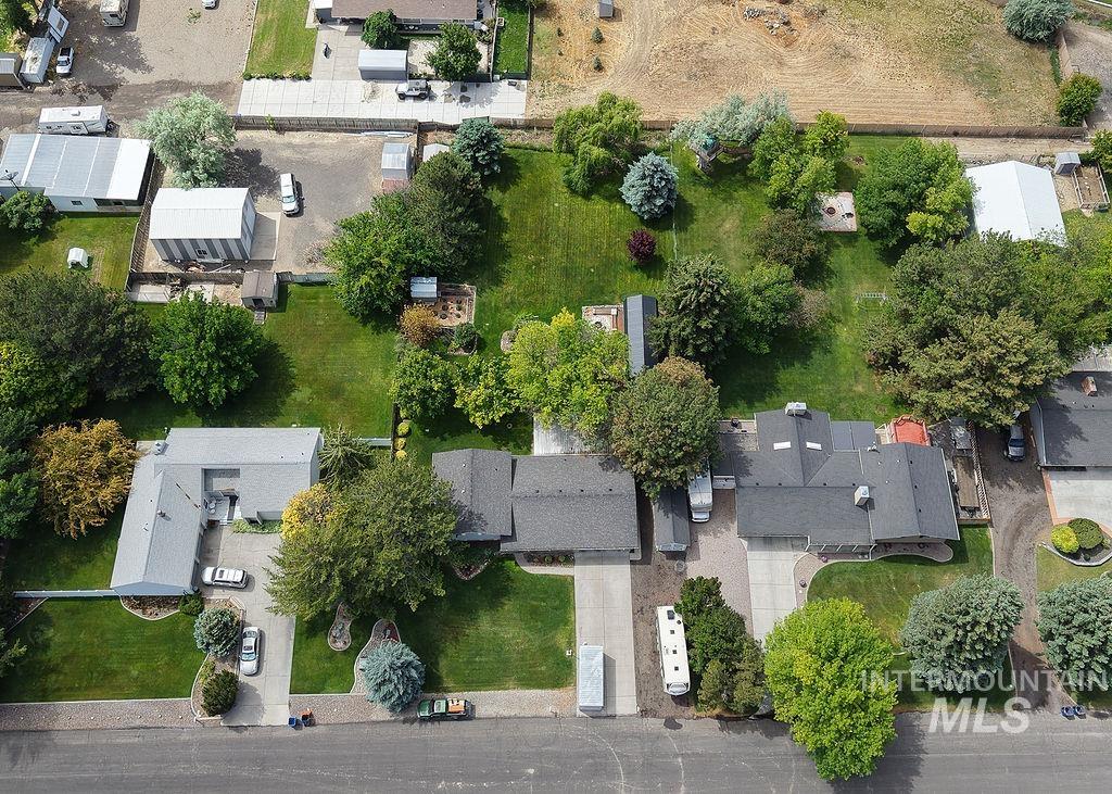 2992 9th Ave E, Twin Falls, Idaho 83301, 4 Bedrooms, 4 Bathrooms, Residential For Sale, Price $540,000, 98989670