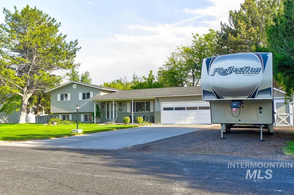 2992 9th Ave E, Twin Falls, Idaho 83301, 4 Bedrooms, 4 Bathrooms, Residential For Sale, Price $540,000, 98989670