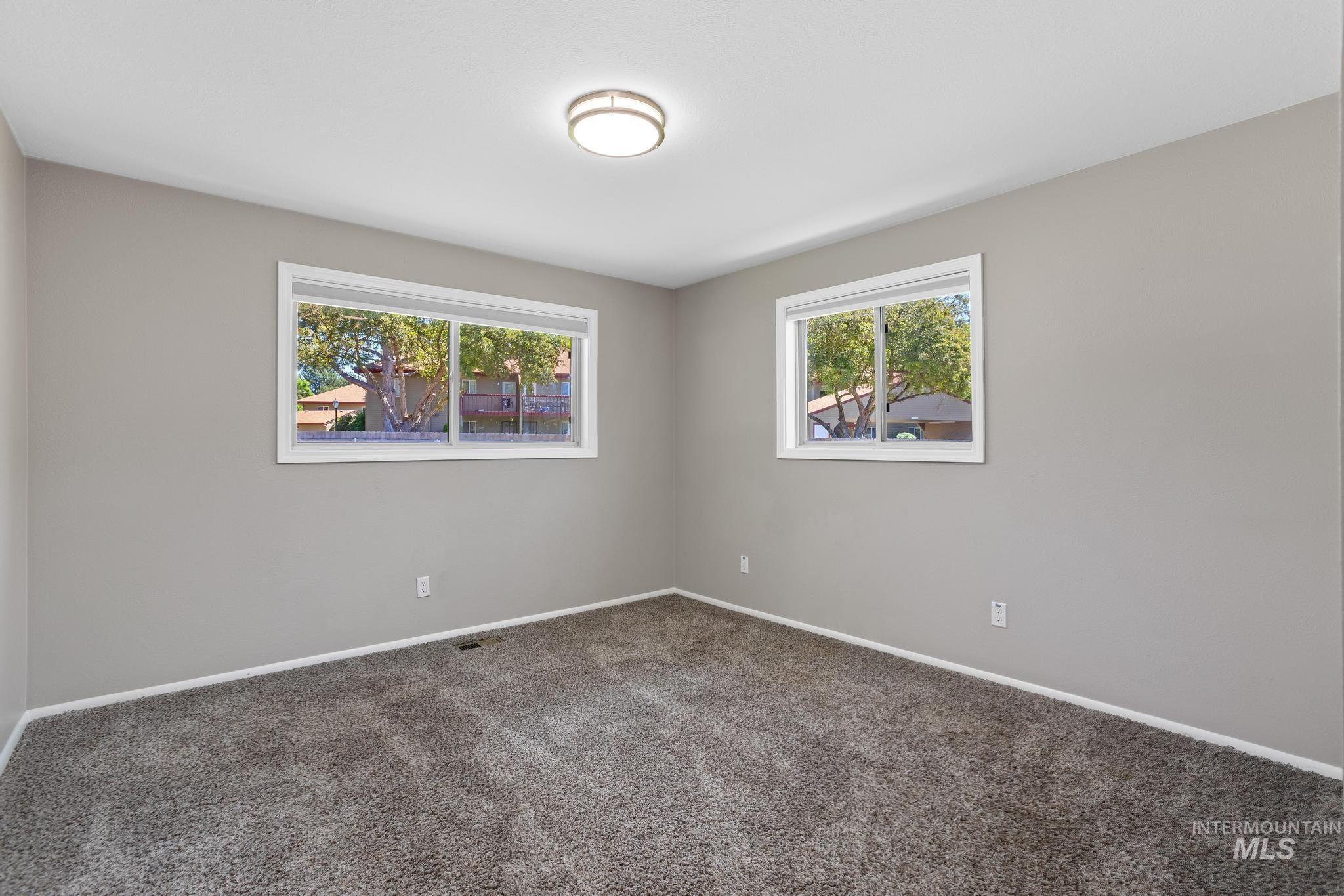 7201 W Maxwell, Boise, Idaho 83704, 5 Bedrooms, 2 Bathrooms, Residential For Sale, Price $699,900, 98989672