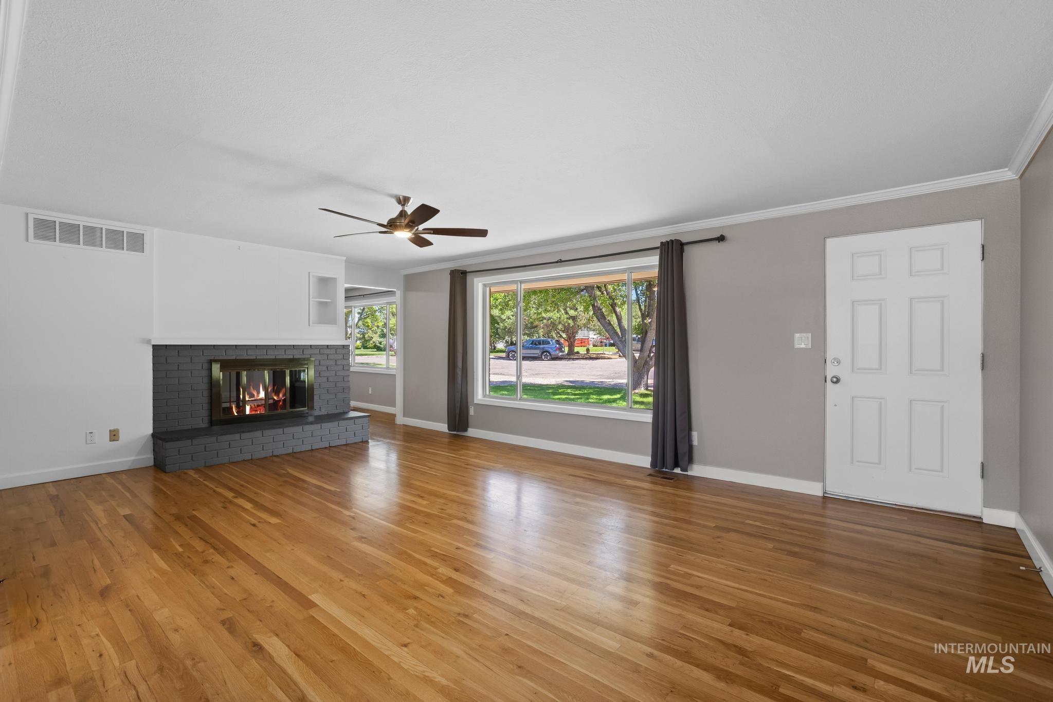 7201 W Maxwell, Boise, Idaho 83704, 5 Bedrooms, 2 Bathrooms, Residential For Sale, Price $699,900, 98989672