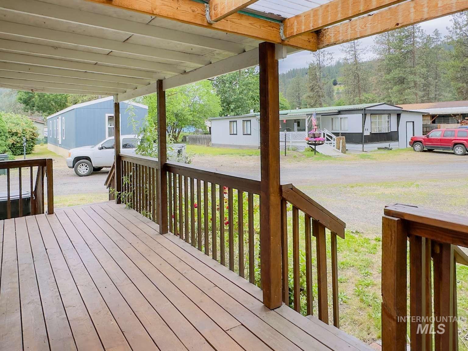 8 Bass Ln, Orofino, Idaho 83544, 2 Bedrooms, 2 Bathrooms, Residential For Sale, Price $25,000, 98989673