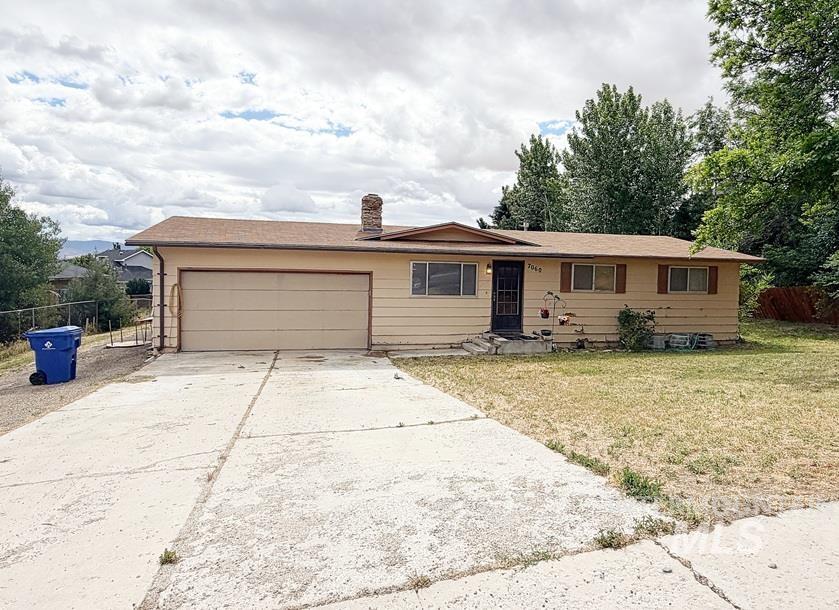 7060 S Valley Heights Drive, Boise, Idaho 83709, 3 Bedrooms, 1 Bathroom, Residential For Sale, Price $335,000, 98989687