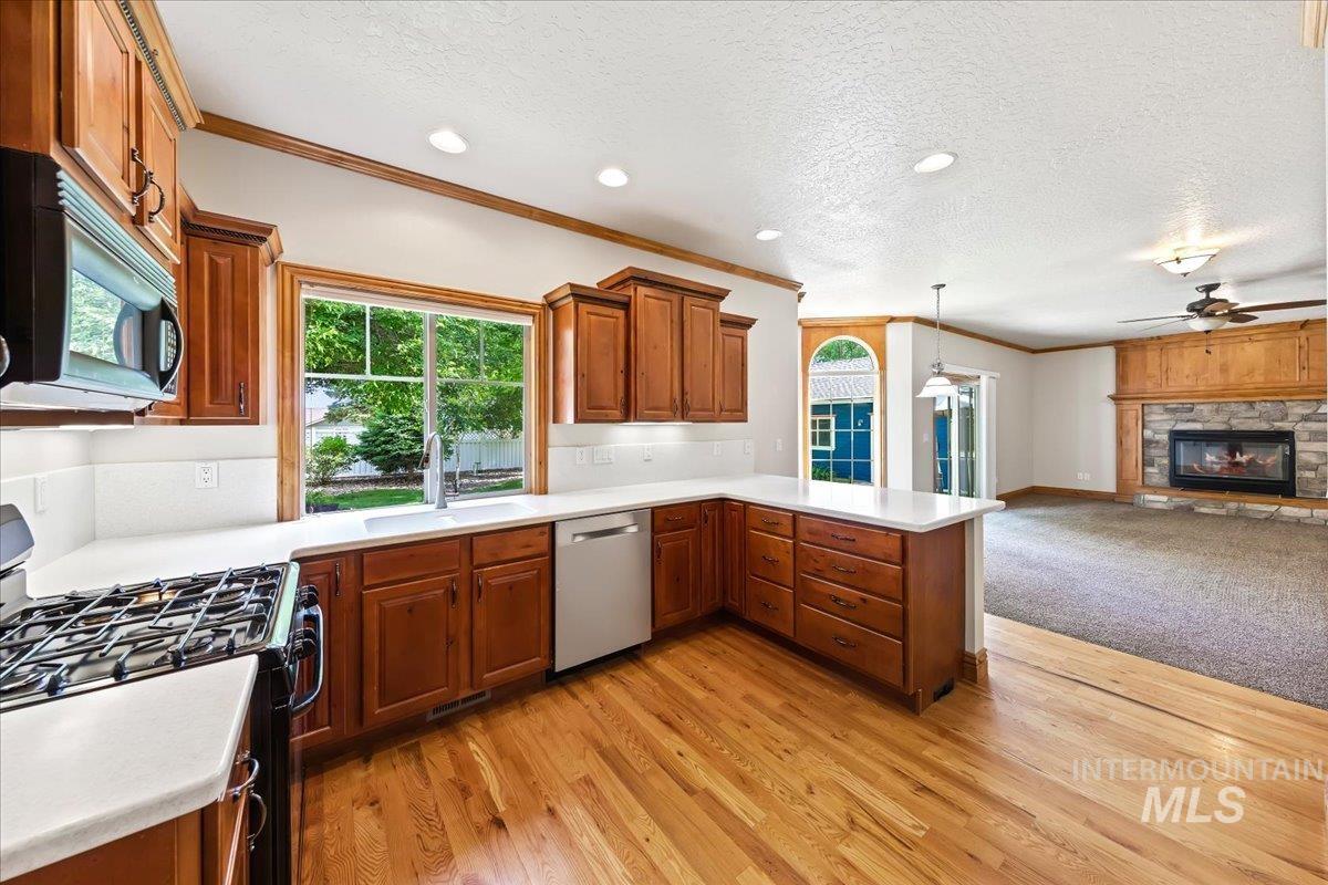 836 W San Francisco Pl, Nampa, Idaho 83686, 4 Bedrooms, 2.5 Bathrooms, Residential For Sale, Price $585,000,MLS 98989688