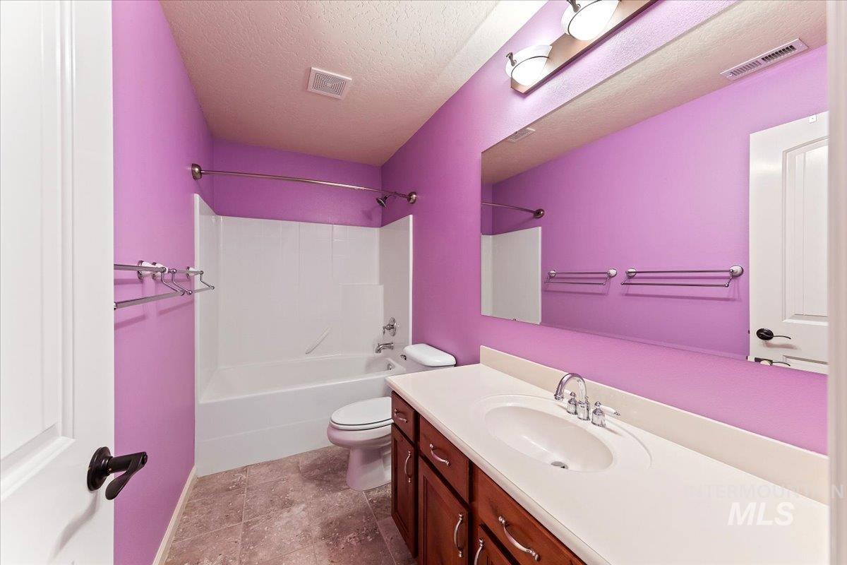 836 W San Francisco Pl, Nampa, Idaho 83686, 4 Bedrooms, 2.5 Bathrooms, Residential For Sale, Price $585,000,MLS 98989688