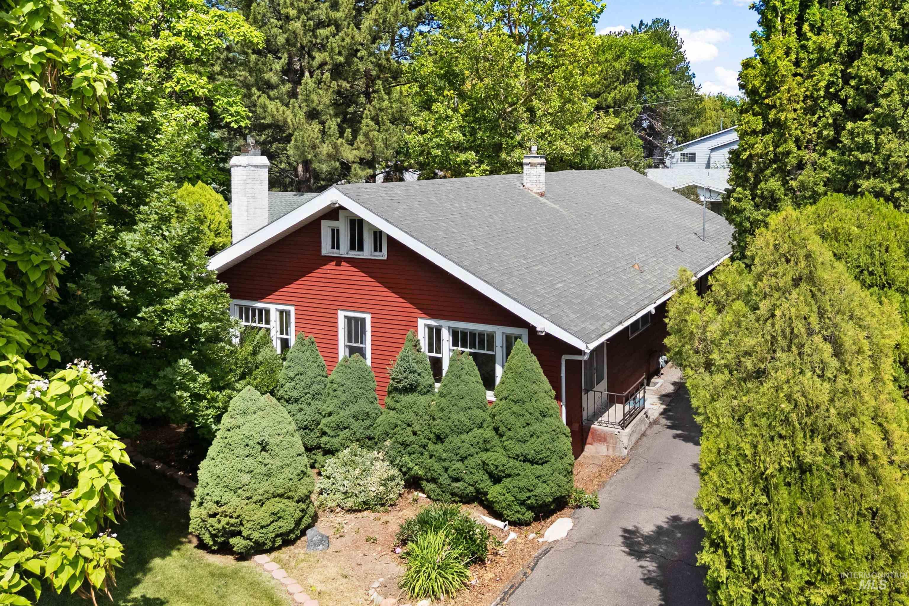 346 Buchanan St., Twin Falls, Idaho 83301, 4 Bedrooms, 2 Bathrooms, Residential For Sale, Price $365,000, 98989689