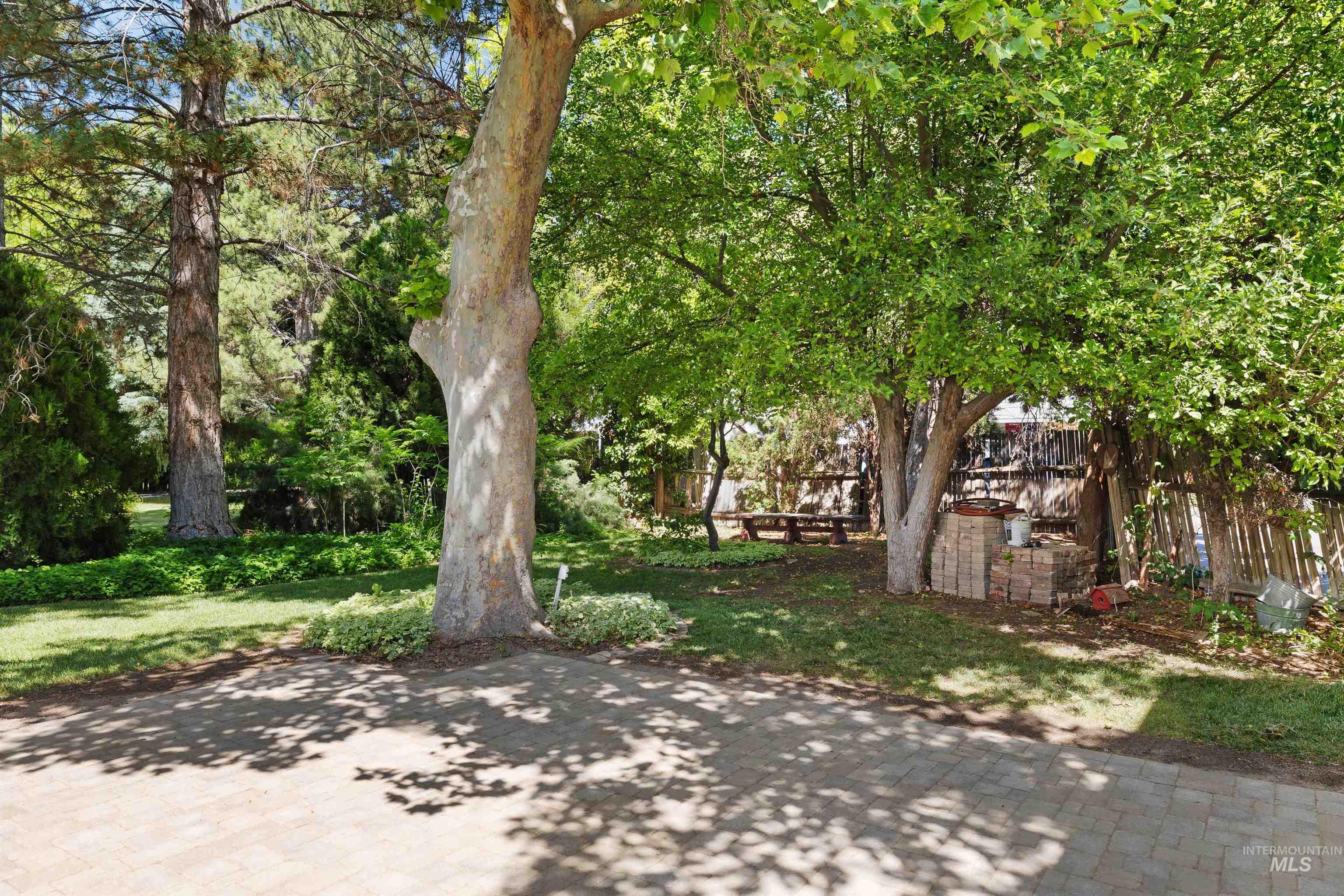 346 Buchanan St., Twin Falls, Idaho 83301, 4 Bedrooms, 2 Bathrooms, Residential For Sale, Price $365,000, 98989689