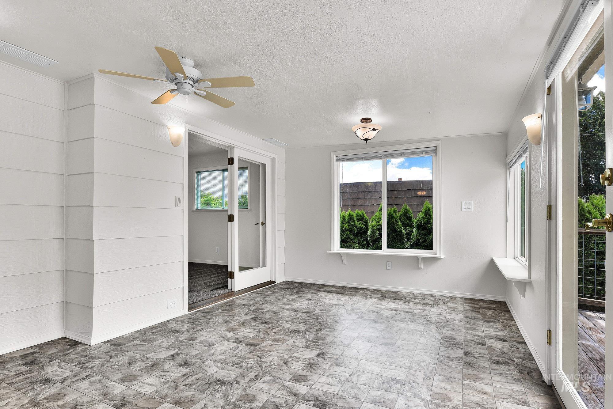2911 S Holden Ave, Boise, Idaho 83706, 5 Bedrooms, 2 Bathrooms, Residential For Sale, Price $749,000, 98989691