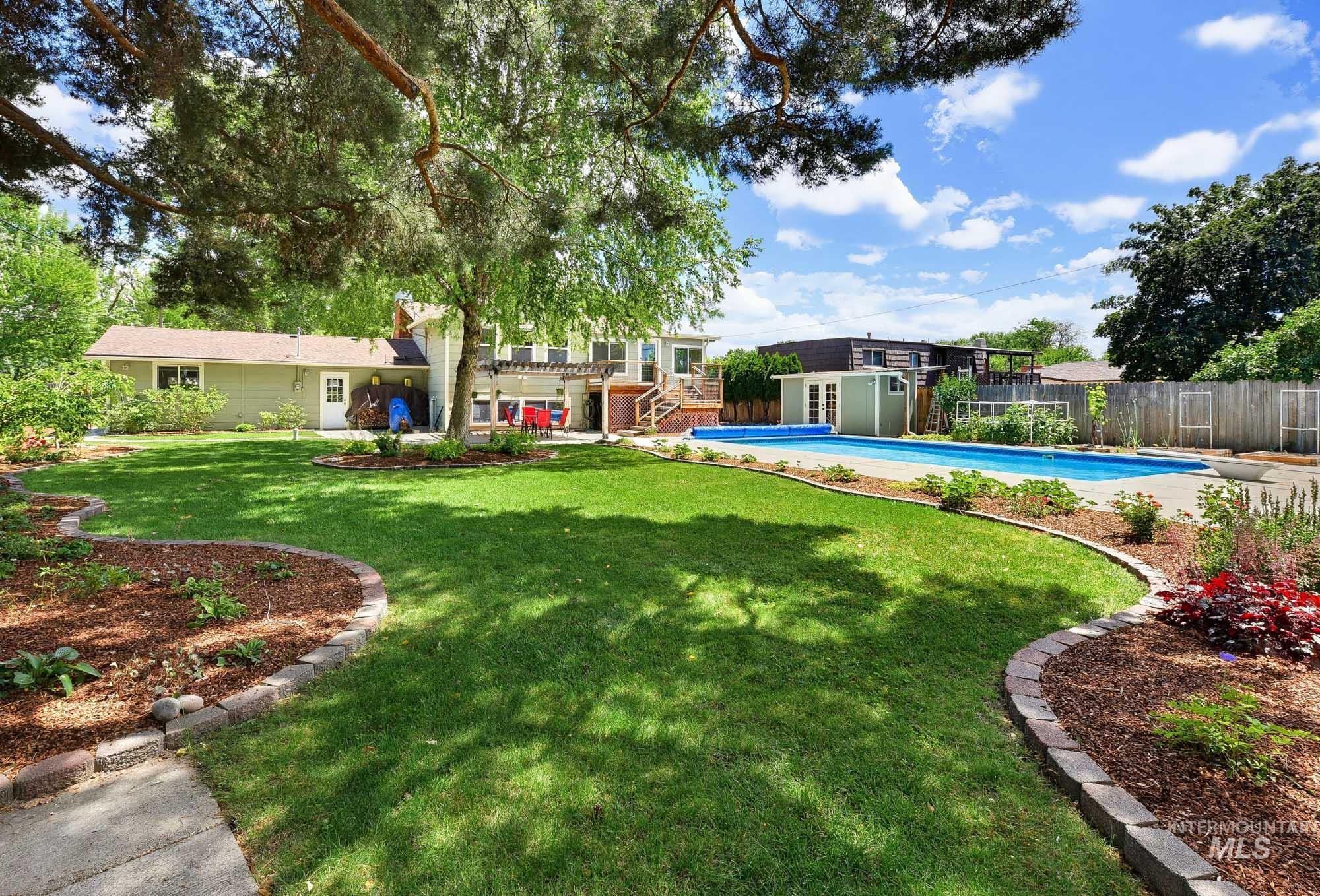 2911 S Holden Ave, Boise, Idaho 83706, 5 Bedrooms, 2 Bathrooms, Residential For Sale, Price $749,000, 98989691