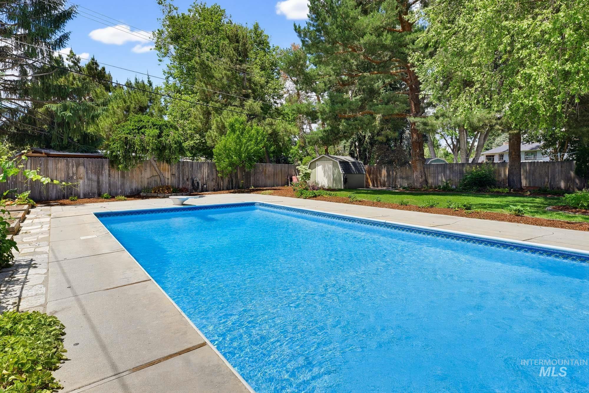 2911 S Holden Ave, Boise, Idaho 83706, 5 Bedrooms, 2 Bathrooms, Residential For Sale, Price $749,000, 98989691