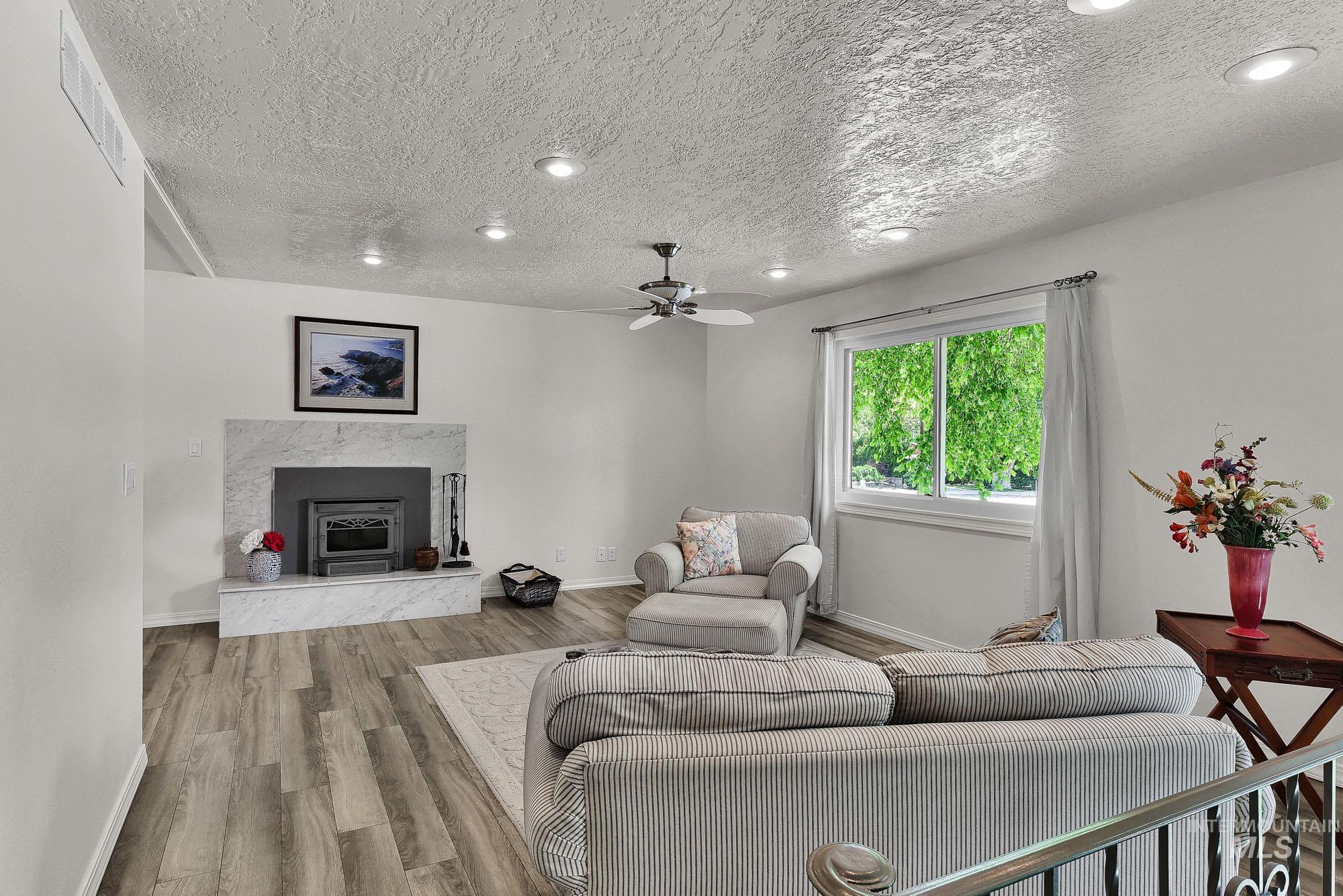 2911 S Holden Ave, Boise, Idaho 83706, 5 Bedrooms, 2 Bathrooms, Residential For Sale, Price $749,000, 98989691