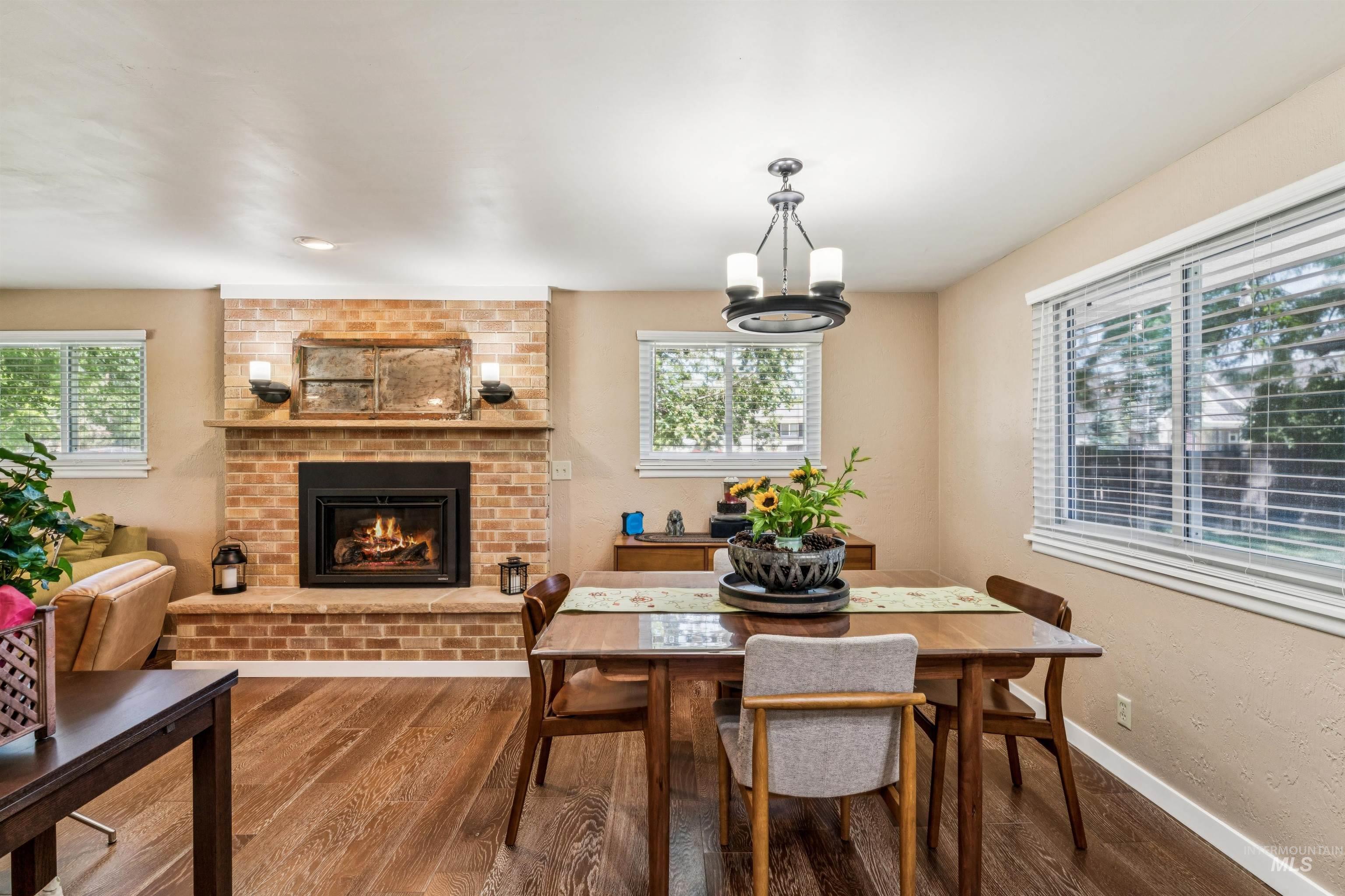 2175 E Karen Drive, Meridian, Idaho 83646, 3 Bedrooms, 2 Bathrooms, Residential For Sale, Price $875,000, 98989692