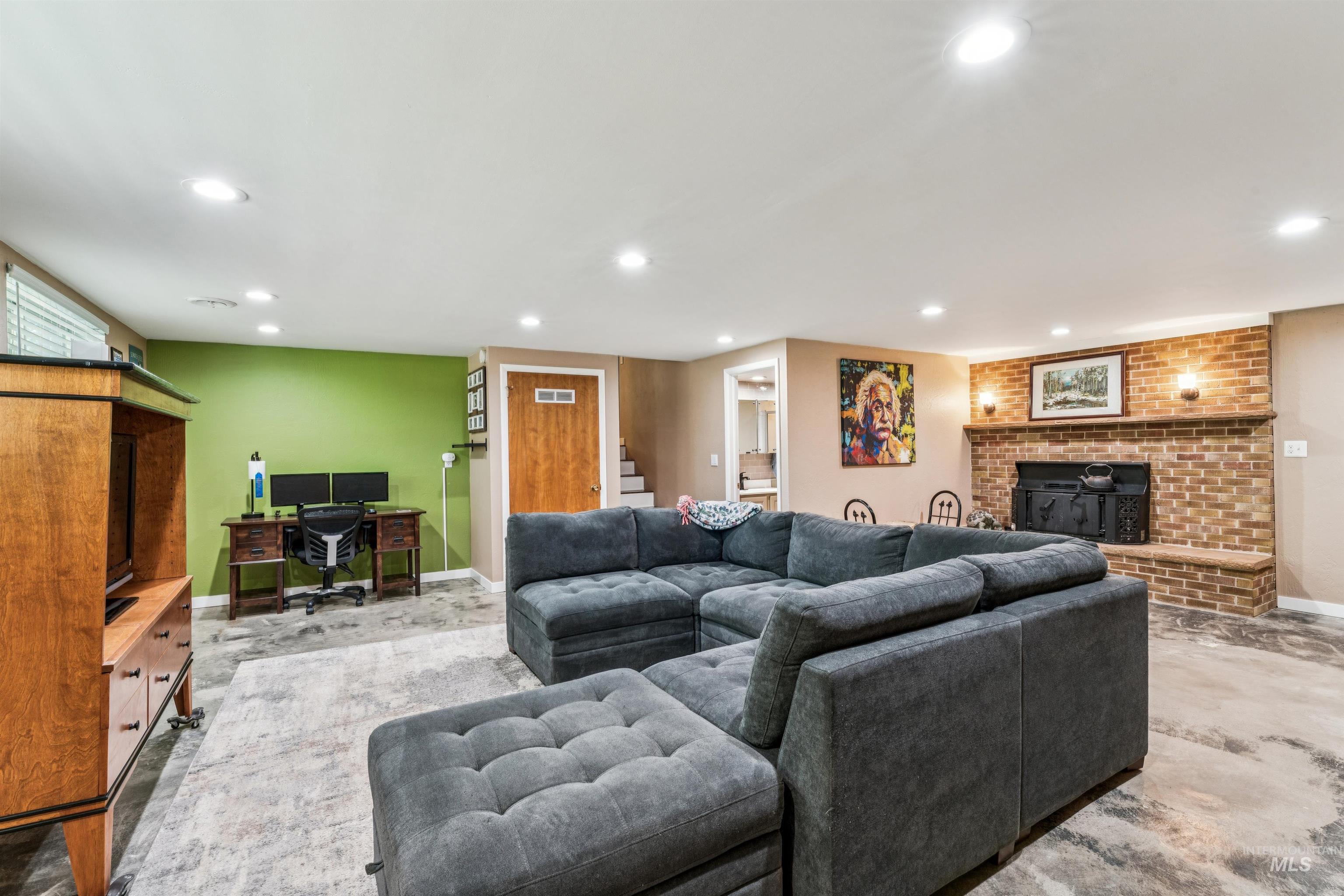 2175 E Karen Drive, Meridian, Idaho 83646, 3 Bedrooms, 2 Bathrooms, Residential For Sale, Price $875,000, 98989692