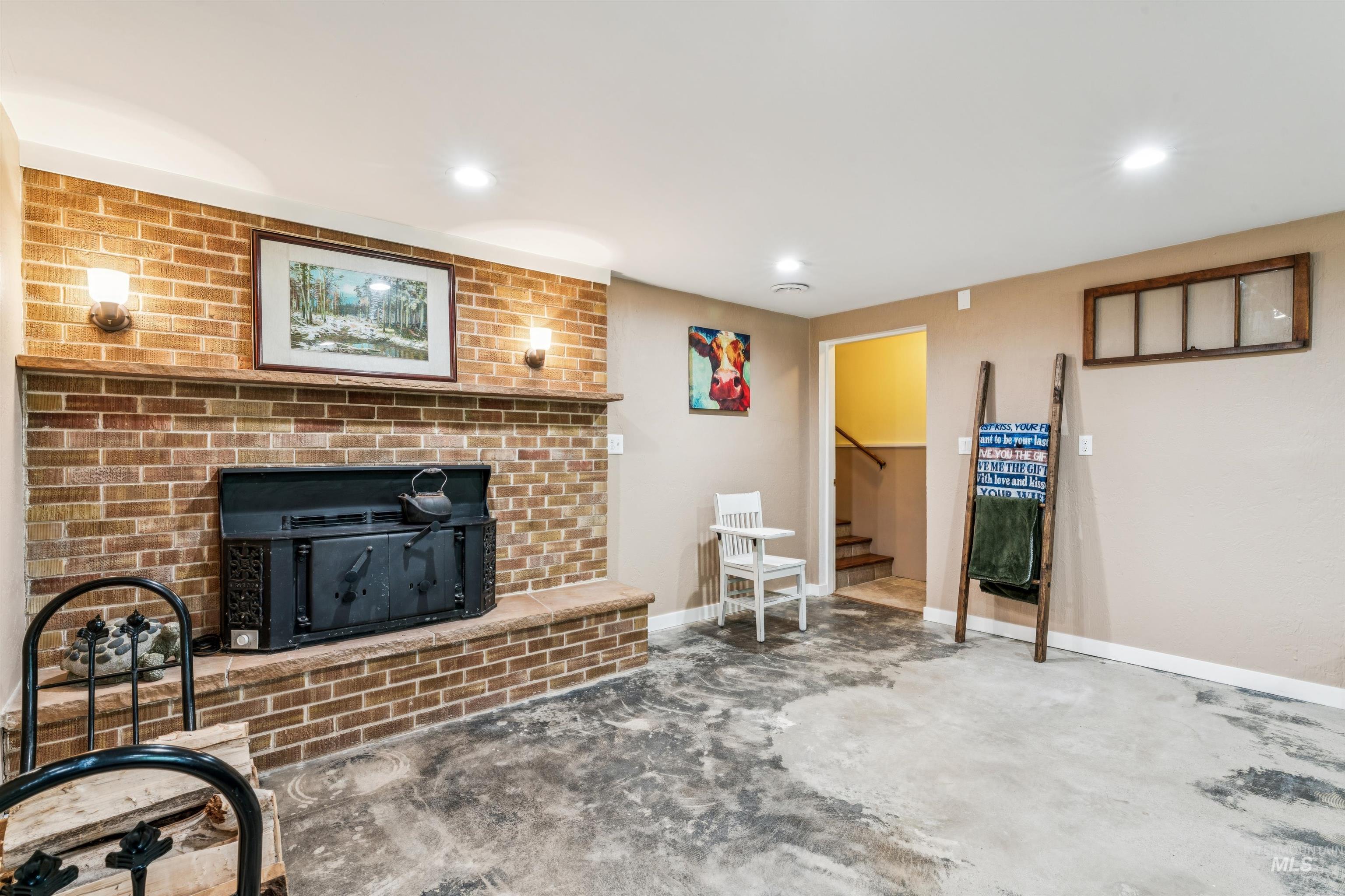 2175 E Karen Drive, Meridian, Idaho 83646, 3 Bedrooms, 2 Bathrooms, Residential For Sale, Price $875,000, 98989692