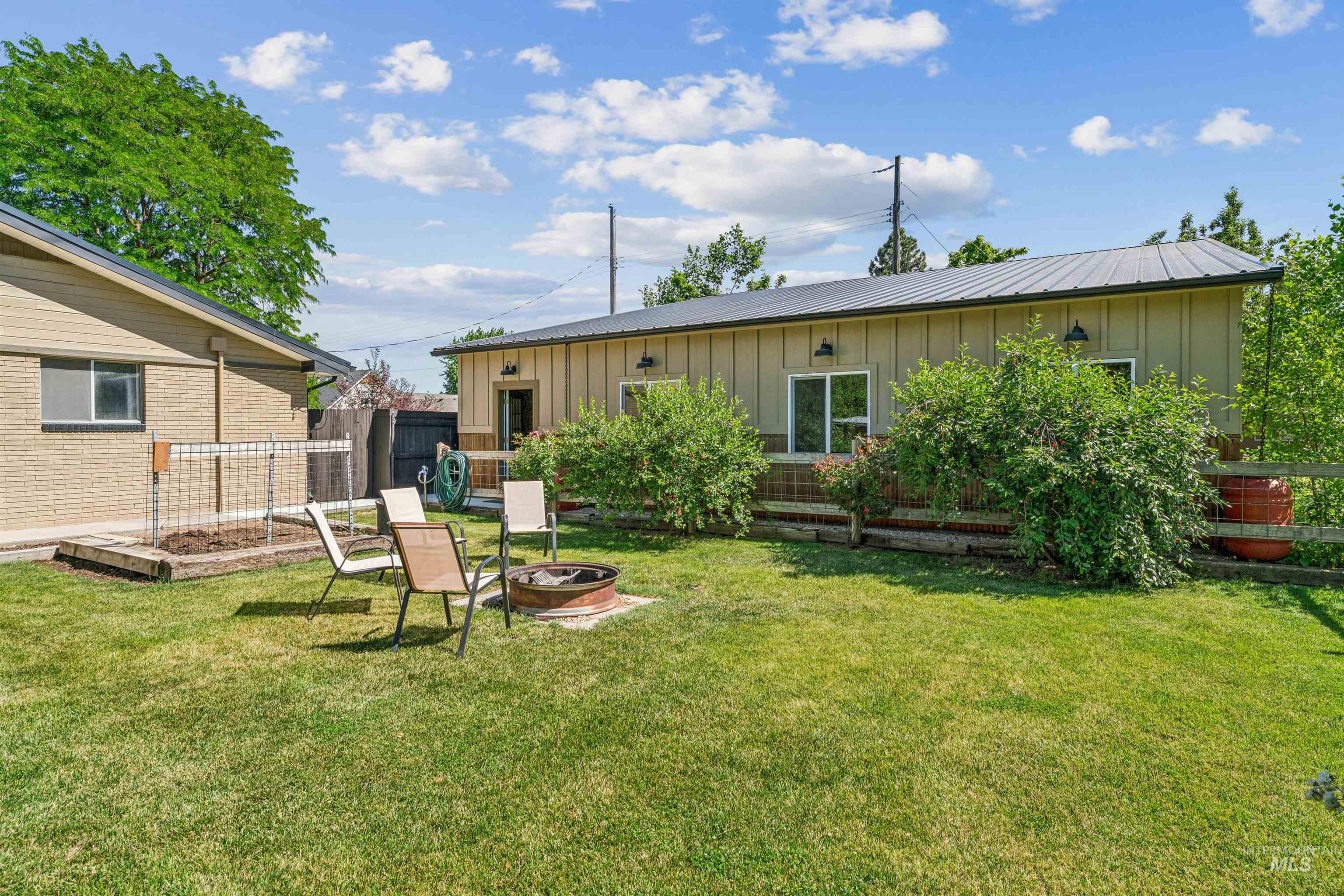 2175 E Karen Drive, Meridian, Idaho 83646, 3 Bedrooms, 2 Bathrooms, Residential For Sale, Price $934,900,MLS 98989692