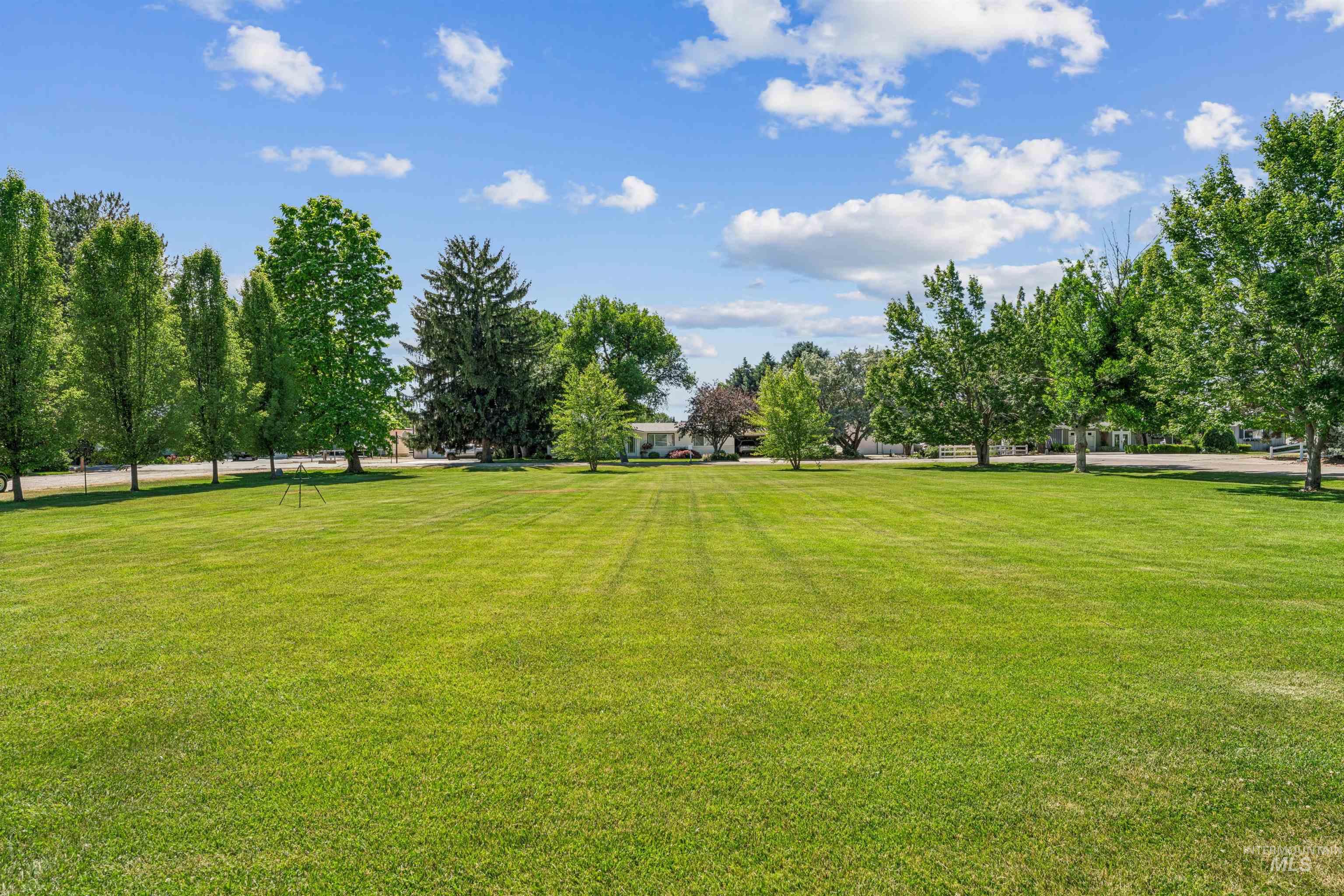 2175 E Karen Drive, Meridian, Idaho 83646, 3 Bedrooms, 2 Bathrooms, Residential For Sale, Price $934,900,MLS 98989692