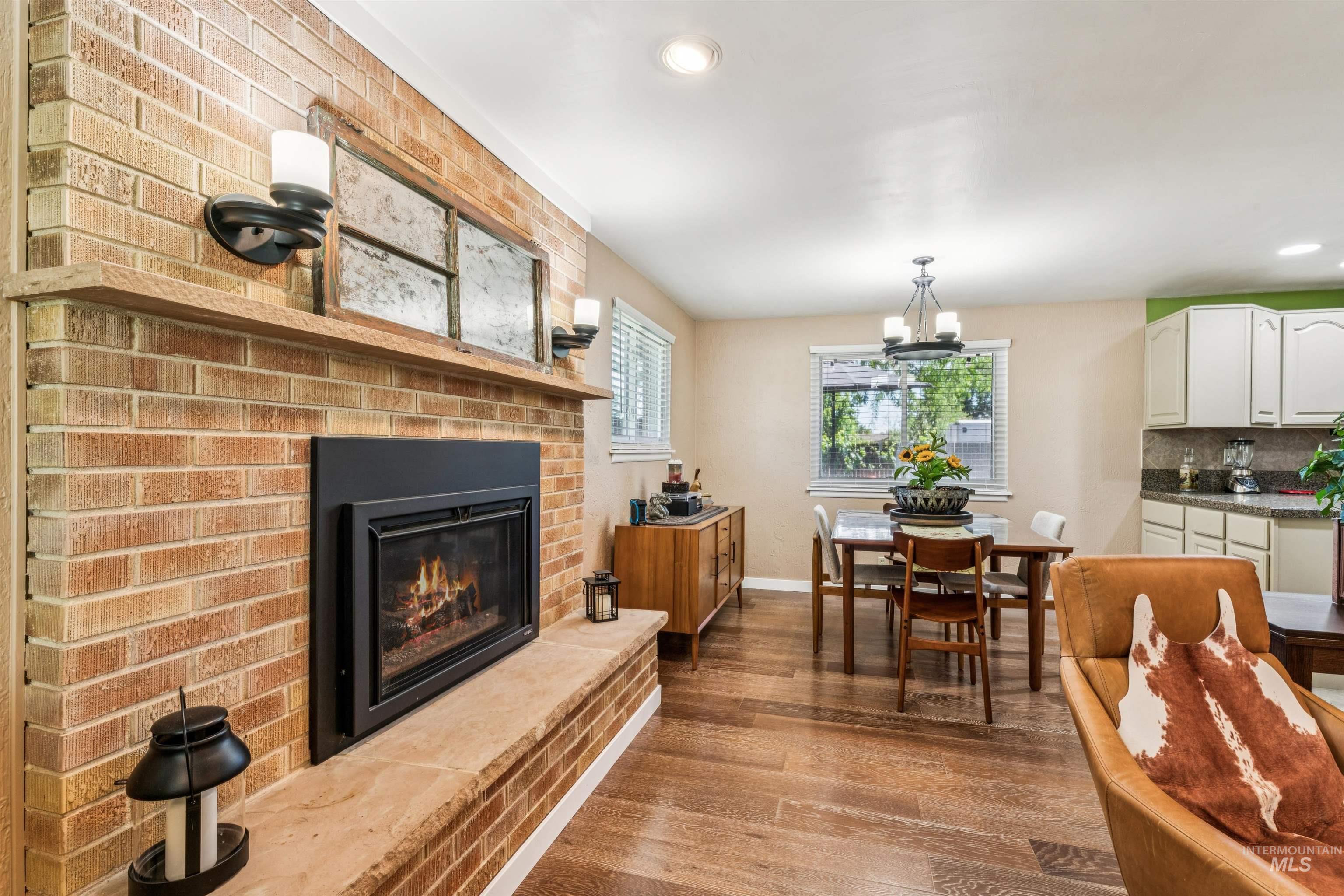 2175 E Karen Drive, Meridian, Idaho 83646, 3 Bedrooms, 2 Bathrooms, Residential For Sale, Price $934,900,MLS 98989692