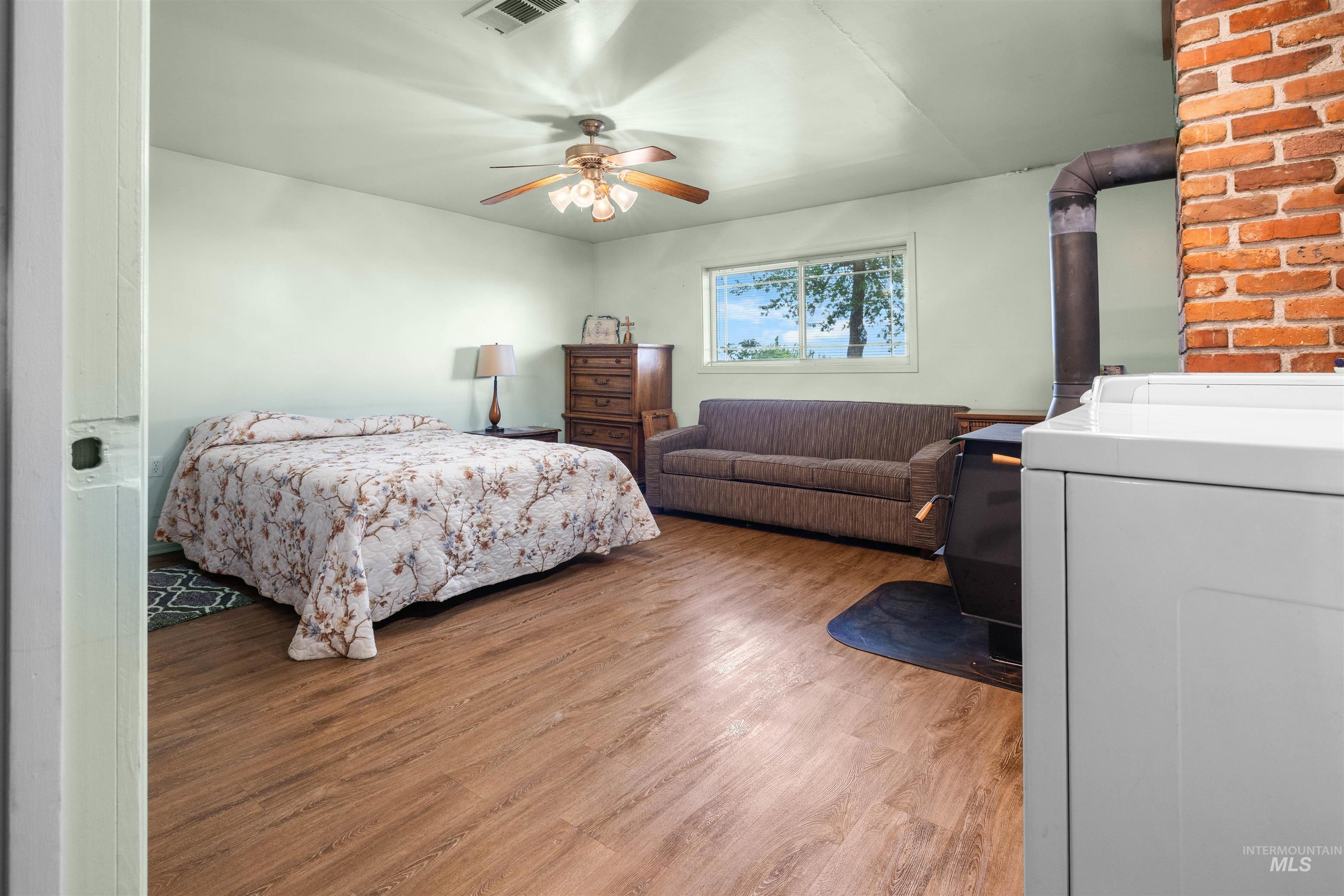 802 Foster Ave, CottonWood, Idaho 83522, 5 Bedrooms, 4 Bathrooms, Residential For Sale, Price $625,000, 98989694