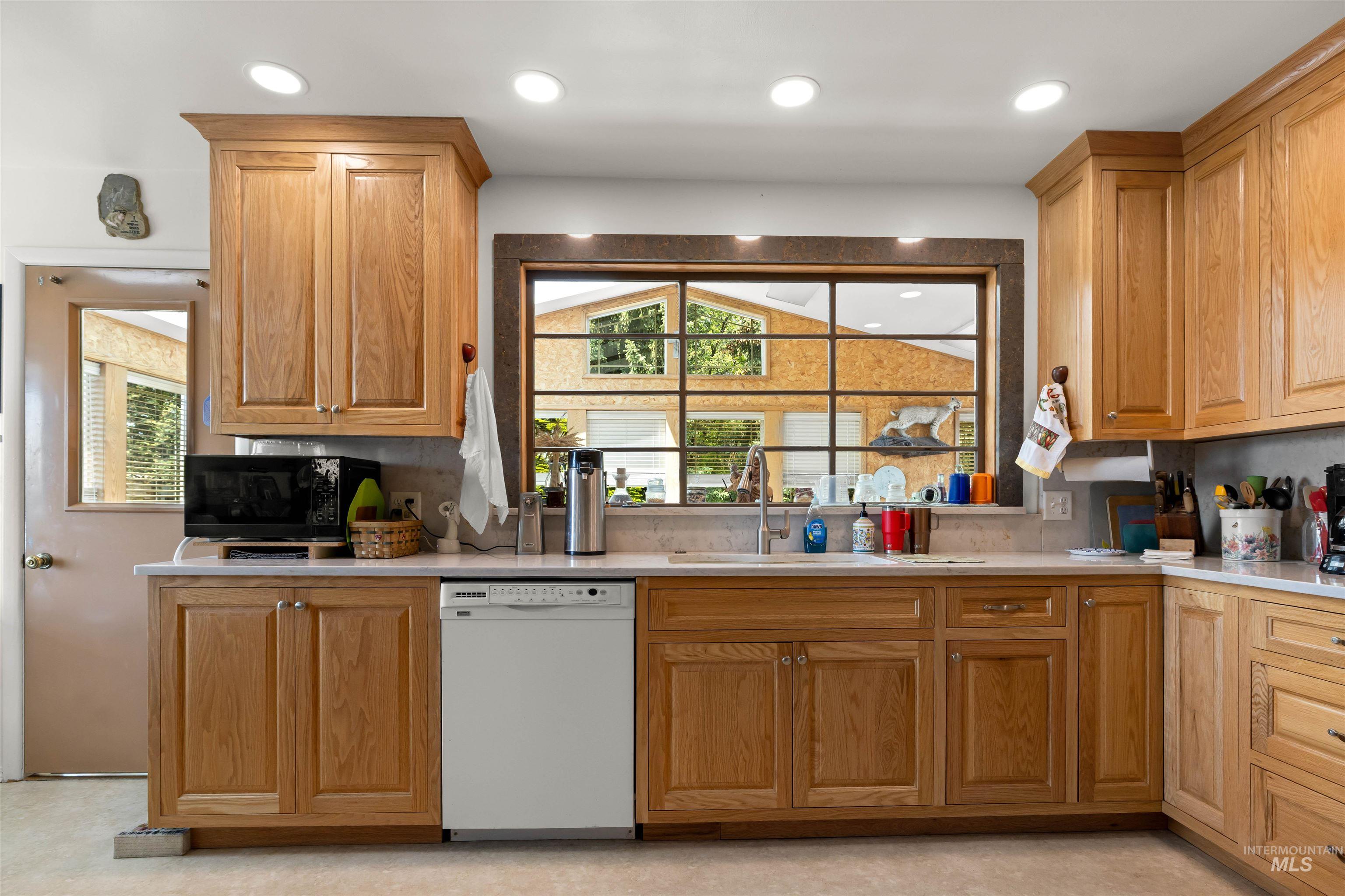 802 Foster Ave, CottonWood, Idaho 83522, 5 Bedrooms, 4 Bathrooms, Residential For Sale, Price $625,000, 98989694