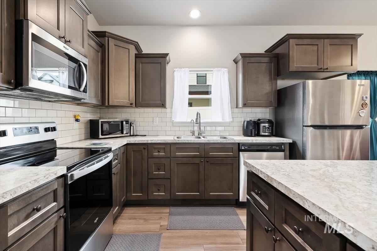 514 21st Ave E, Jerome, Idaho 83338, 3 Bedrooms, 2 Bathrooms, Residential For Sale, Price $342,000,MLS 98989697