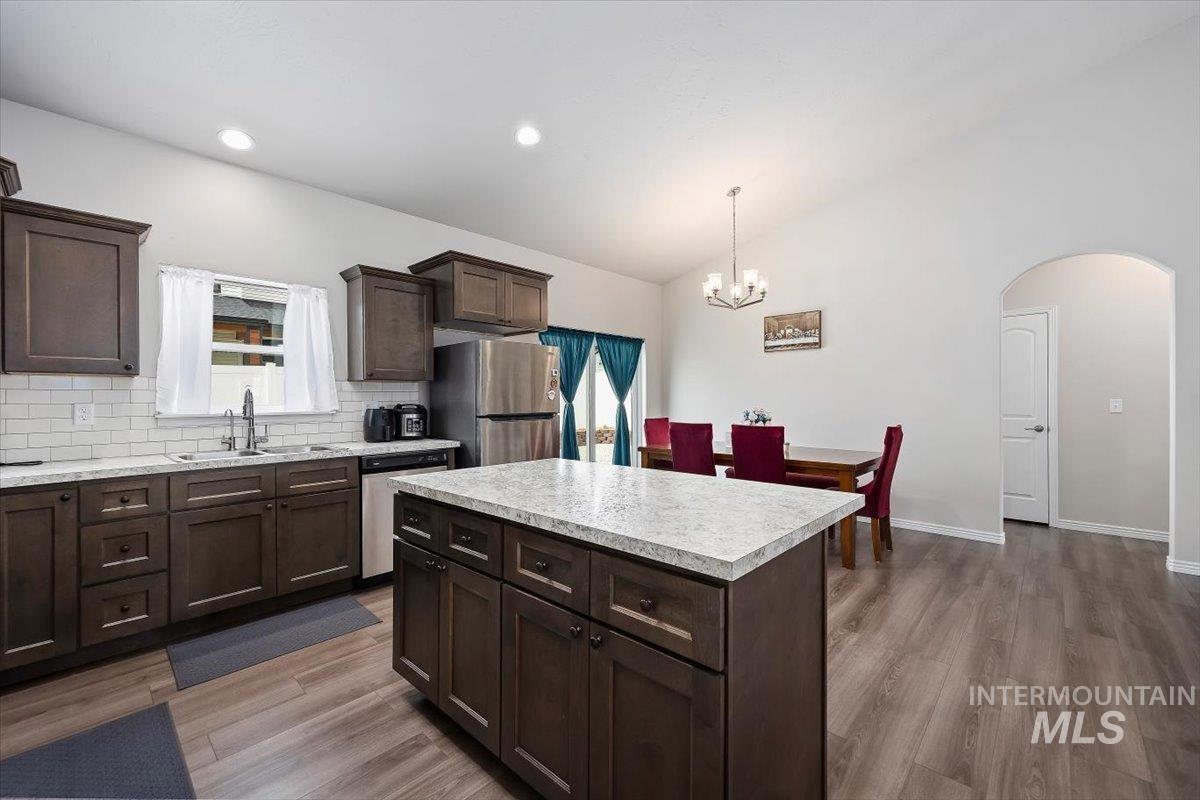 514 21st Ave E, Jerome, Idaho 83338, 3 Bedrooms, 2 Bathrooms, Residential For Sale, Price $342,000,MLS 98989697
