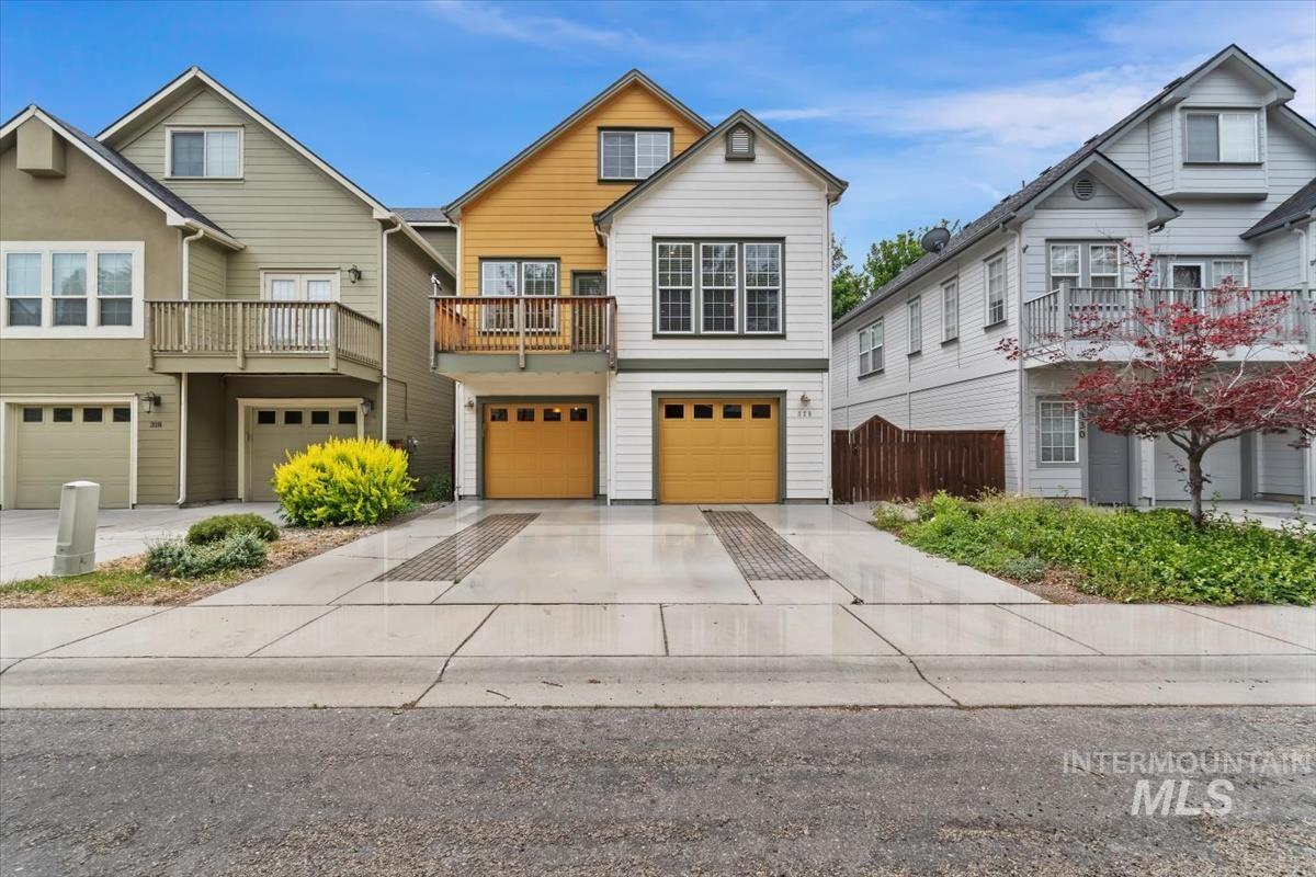 326 W Highland St, Boise, Idaho 83706-3924, 3 Bedrooms, 3.5 Bathrooms, Residential For Sale, Price $665,000,MLS 98989698
