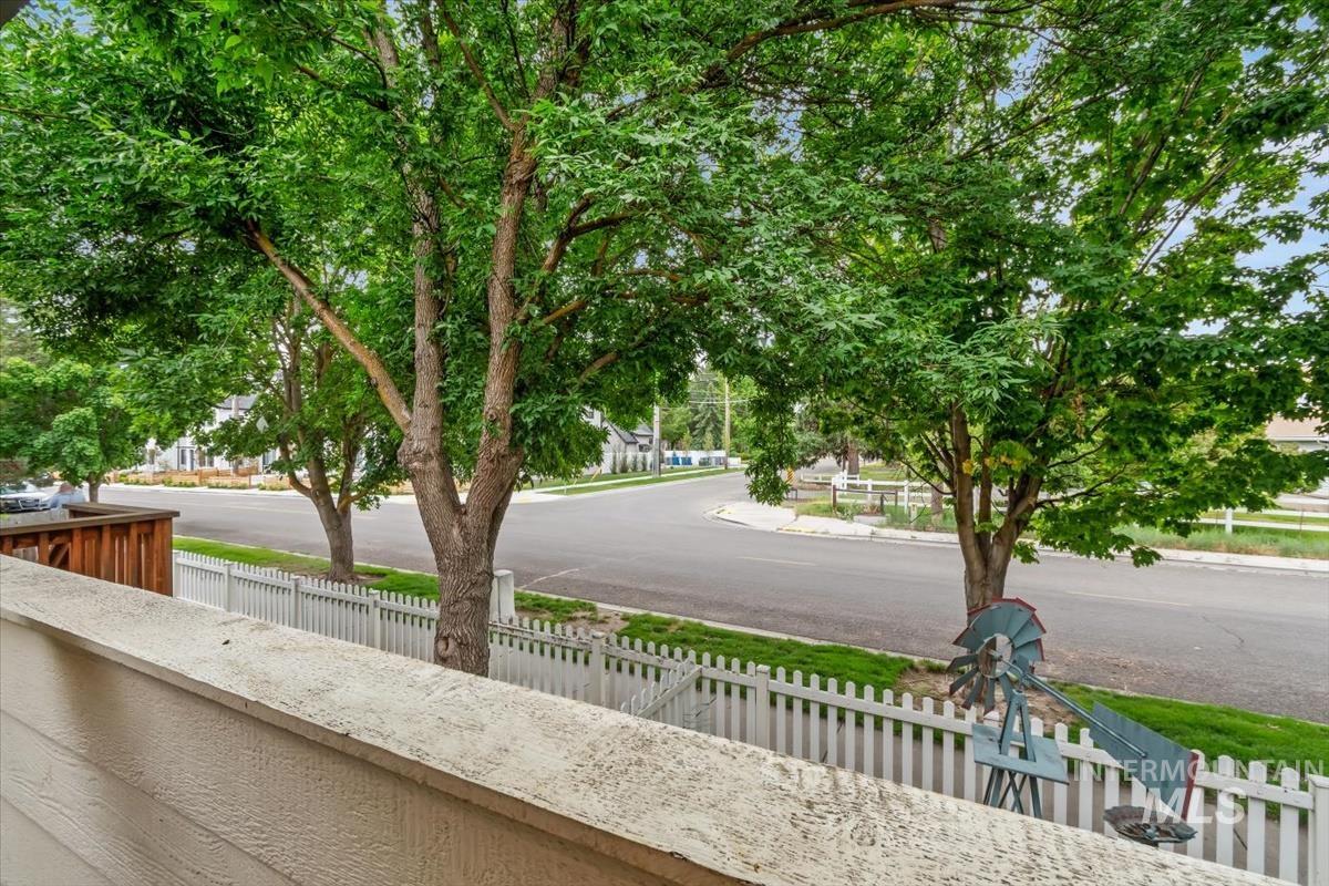 326 W Highland St, Boise, Idaho 83706-3924, 3 Bedrooms, 3.5 Bathrooms, Residential For Sale, Price $665,000,MLS 98989698