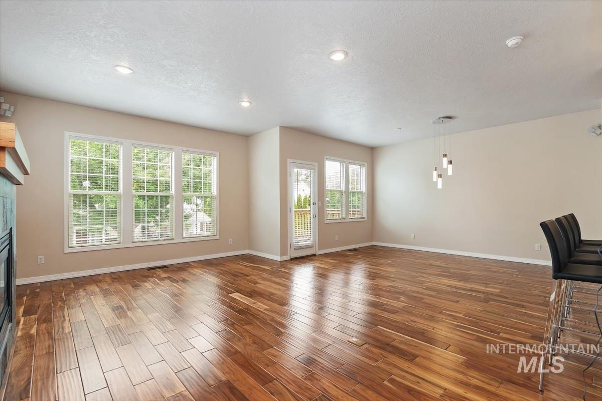 326 W Highland St, Boise, Idaho 83706-3924, 3 Bedrooms, 3.5 Bathrooms, Residential For Sale, Price $665,000,MLS 98989698