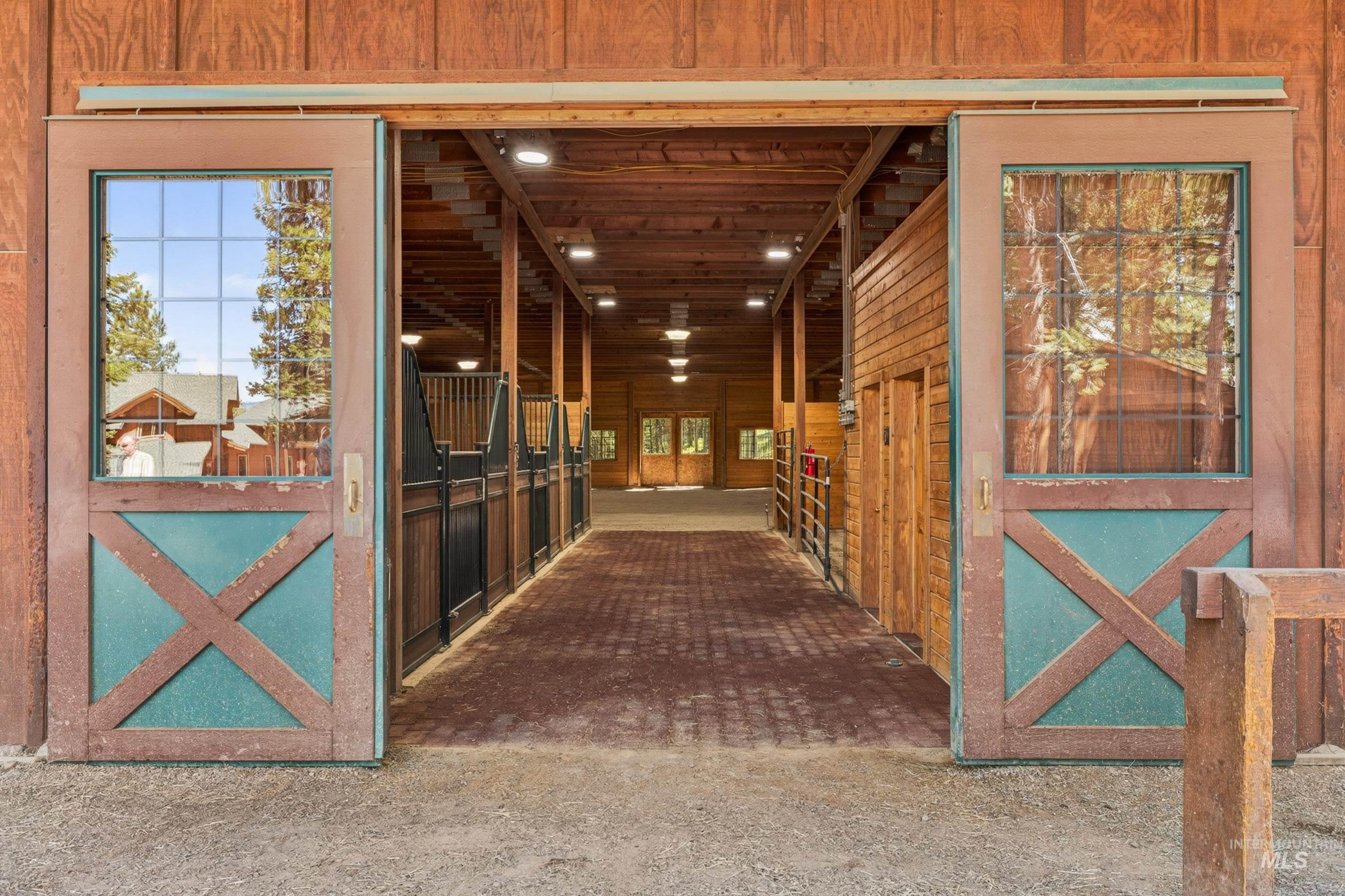 3255 Thrush Creek Road, New Meadows, Idaho 83654, 4 Bedrooms, 4.5 Bathrooms, Residential For Sale, Price $2,490,000, 98989702