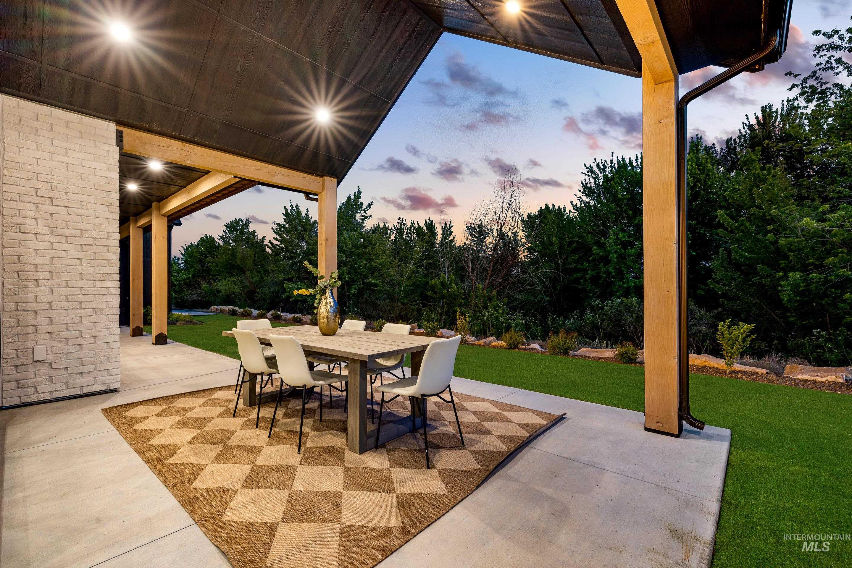 781 Watkins St, Middleton, Idaho 83644, 4 Bedrooms, 4 Bathrooms, Residential For Sale, Price $1,849,900, 98989703