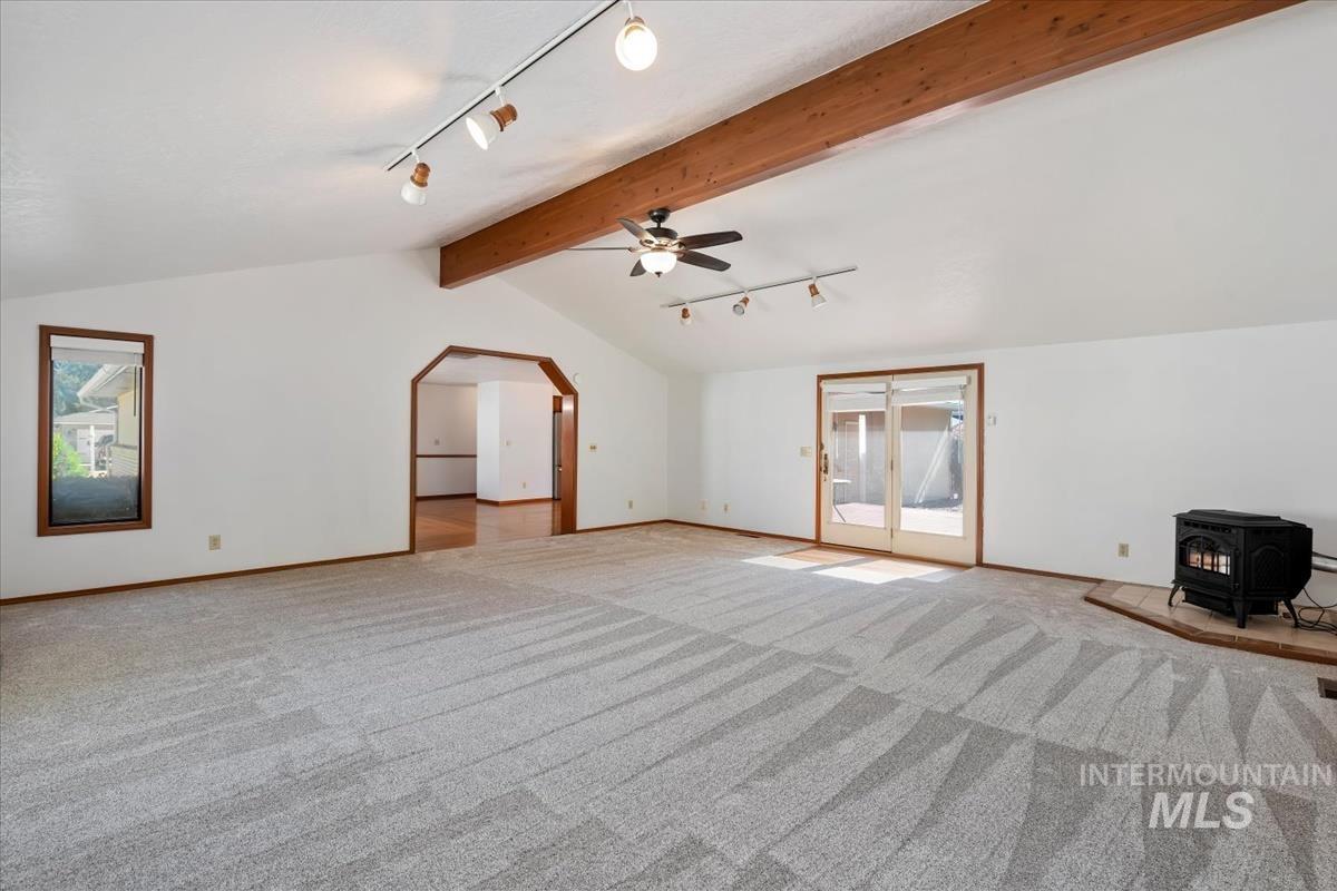 14961 Eagle Dr, Caldwell, Idaho 83607-7657, 3 Bedrooms, 2 Bathrooms, Residential For Sale, Price $489,900, 98989706