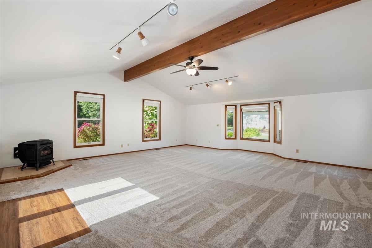 14961 Eagle Dr, Caldwell, Idaho 83607-7657, 3 Bedrooms, 2 Bathrooms, Residential For Sale, Price $489,900, 98989706