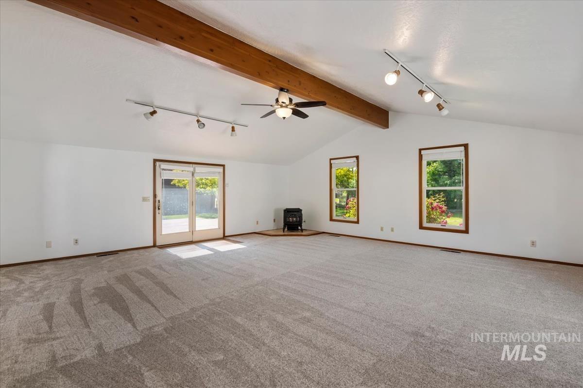 14961 Eagle Dr, Caldwell, Idaho 83607-7657, 3 Bedrooms, 2 Bathrooms, Residential For Sale, Price $489,900, 98989706