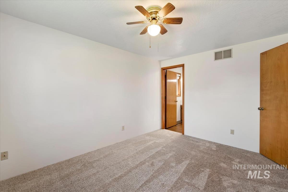14961 Eagle Dr, Caldwell, Idaho 83607-7657, 3 Bedrooms, 2 Bathrooms, Residential For Sale, Price $489,900, 98989706
